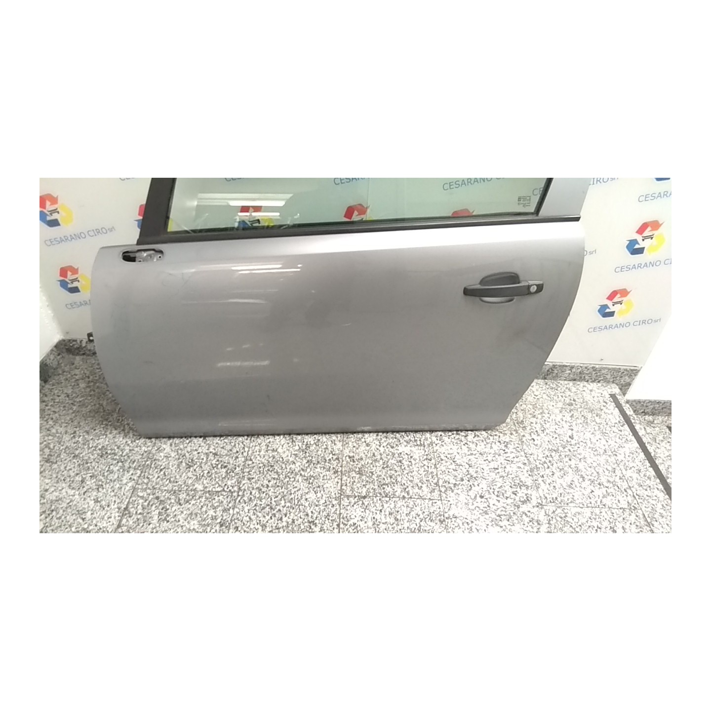 PORTA ANT. SX. 017 OPEL CORSA (S07) (07/06-02/11) Z10XEP 93191126