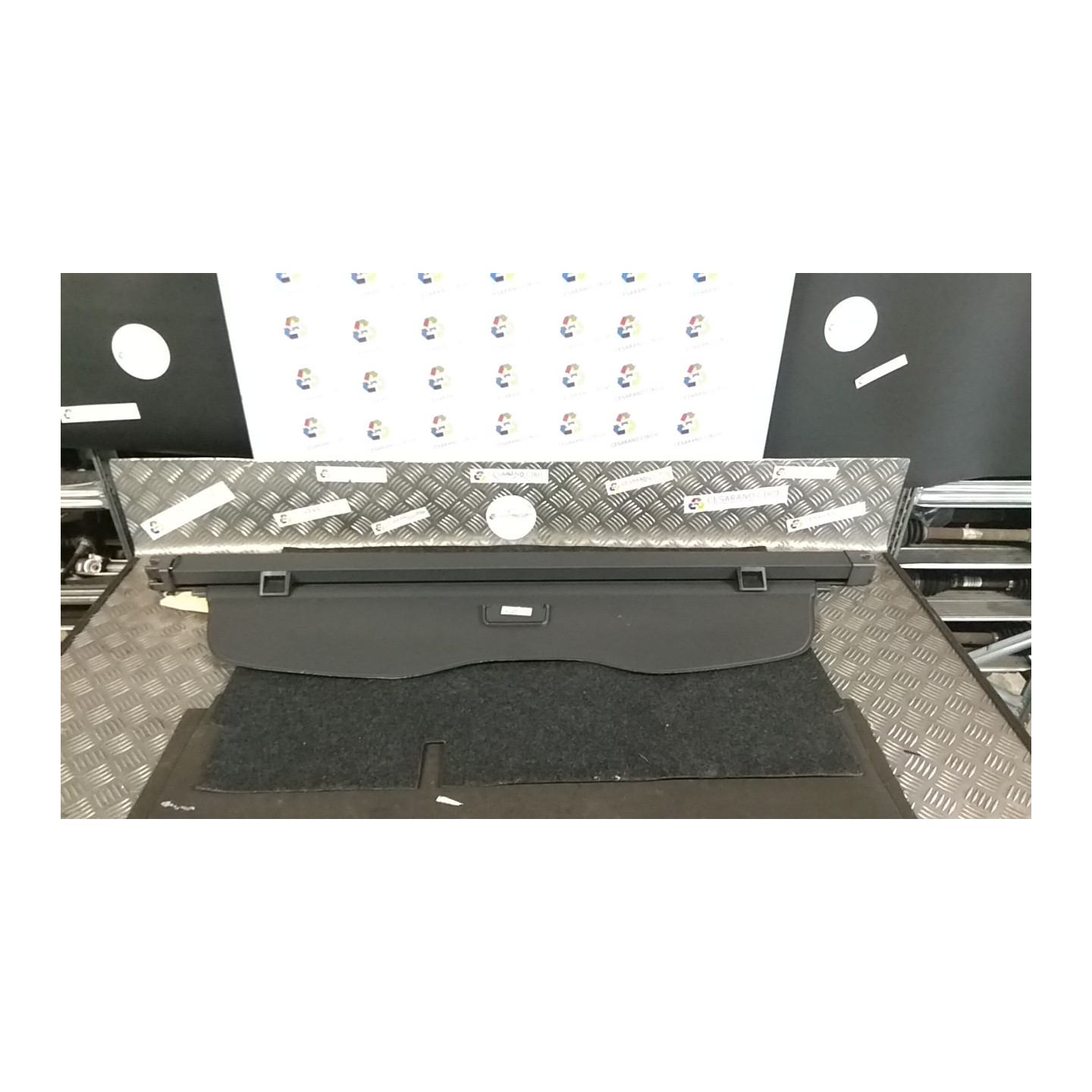 TENDALINO COPERTURA VANO BAGAGLI 021 VOLKSWAGEN TOUAREG (7L) (12/02-05/10) BAC 7L6867773K7V3