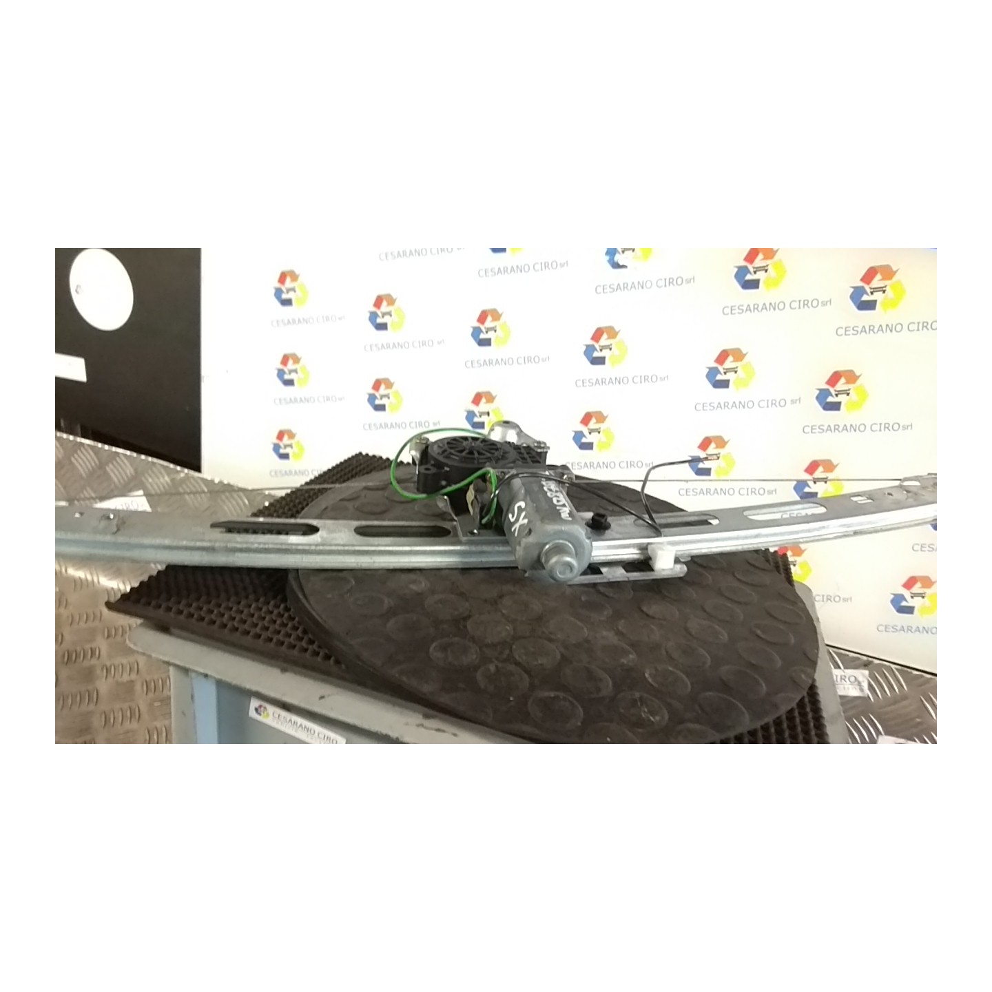 ALZACRISTALLO ELETTR. PORTA ANT. 09- SX. 043 MERCEDES-BENZ CLASSE A (W168) (03/01-06/04) 166940 A1687201946