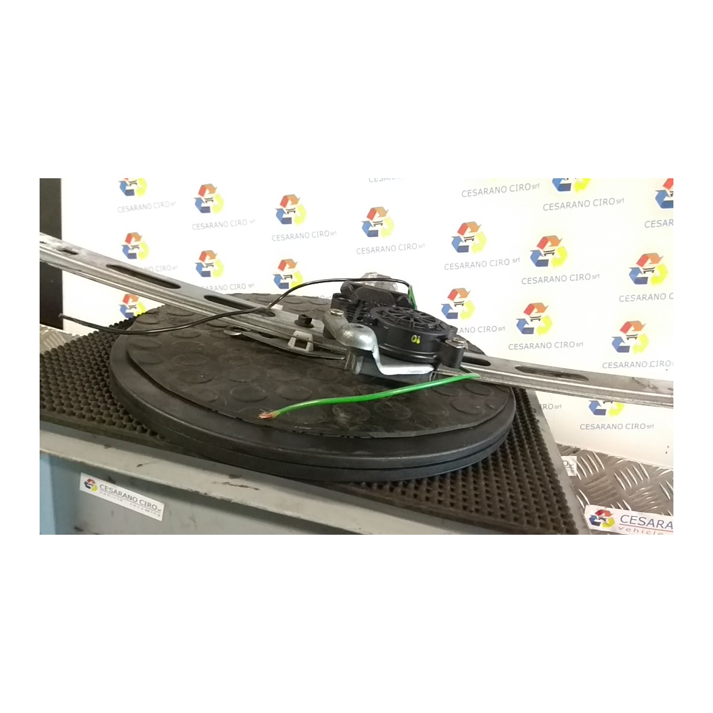 ALZACRISTALLO ELETTR. PORTA ANT. 09- SX. 043 MERCEDES-BENZ CLASSE A (W168) (03/01-06/04) 166940 A1687201946