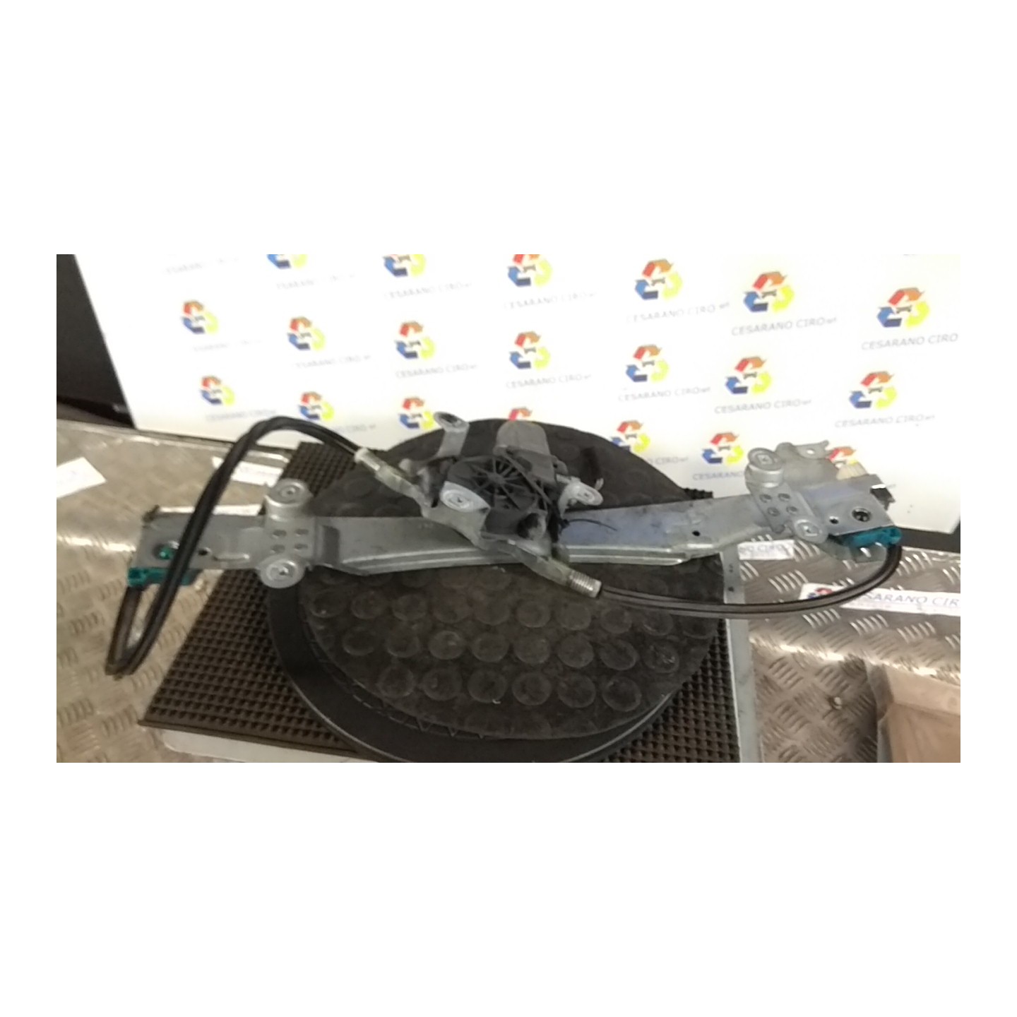 ALZACRISTALLO ELETTR. PORTA ANT. CON SX. 049 RENAULT TWINGO 2A SERIE (06/07-02/12) D7FA8 8200384743
