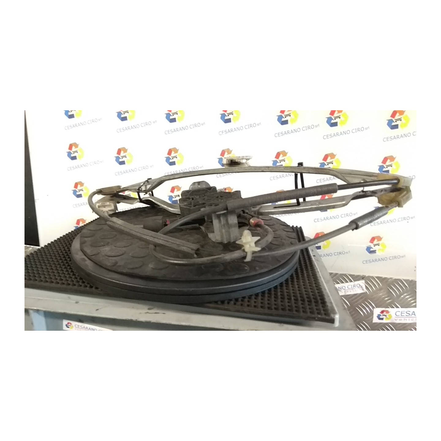 ALZACRISTALLO ELETTR. PORTA ANT. C/M DX. 063 PEUGEOT 206 (09/98-06/09) NFZ 9222E4