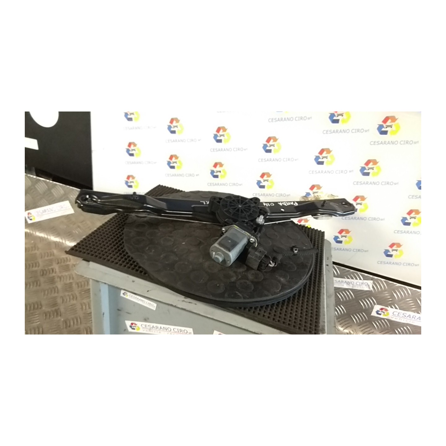 ALZACRISTALLO ELETTR. PORTA ANT. C/M DX. 070 FIAT PANDA (33) (12/11-04/17) 169A4000 51983616