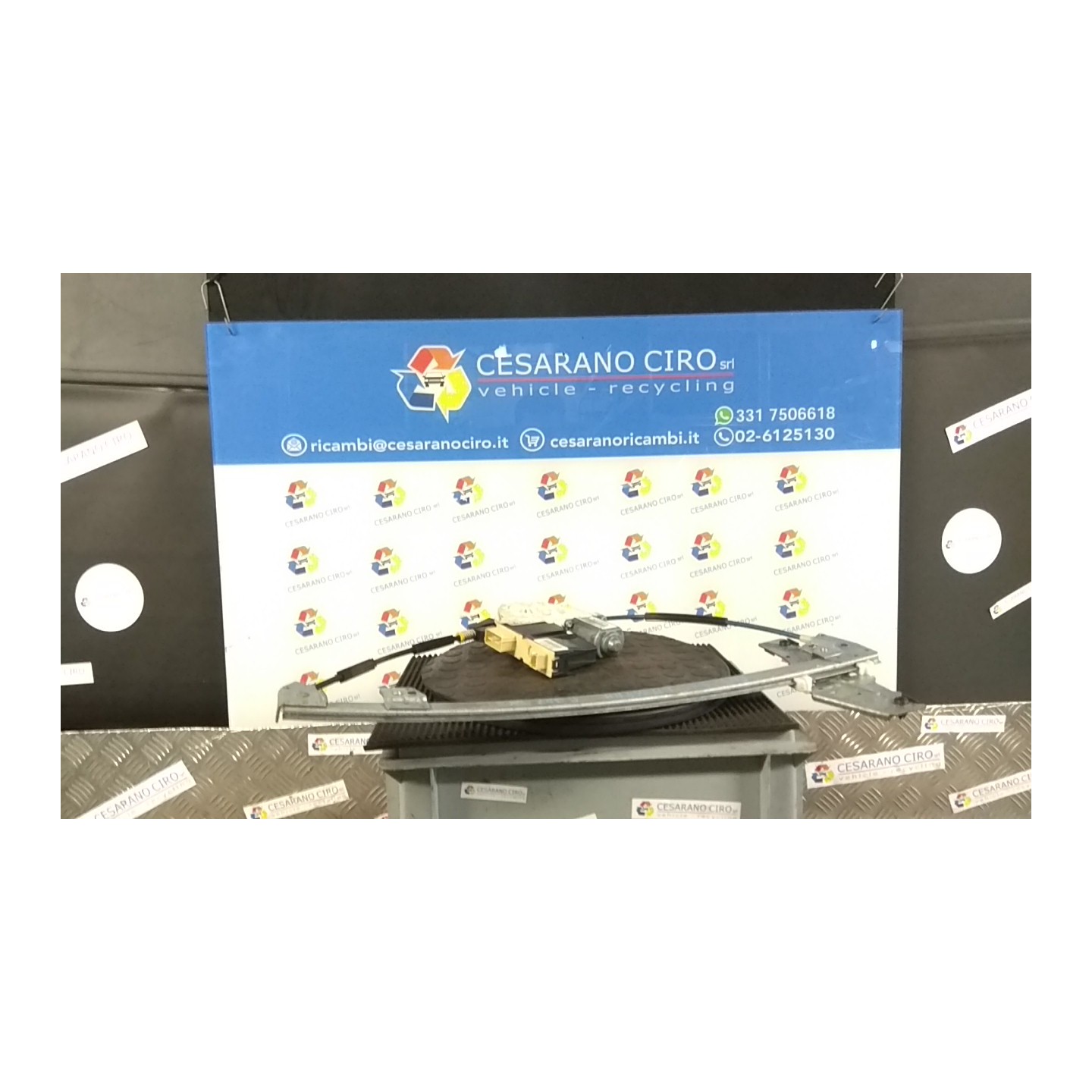 ALZACRISTALLO ELETTR. PORTA ANT. DX. 083 PEUGEOT 307 (07/05-07/08) RHR 9222J9