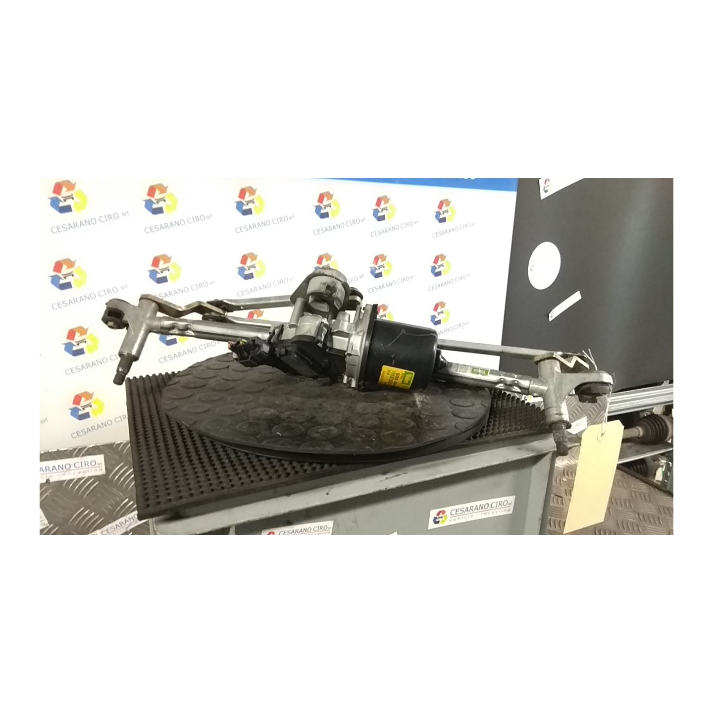 MECCANISMO TERGIPARABREZZA CON MOTORINO 105 CITROEN C3 1A SERIE (02/02-12/05) HFX 6401F4