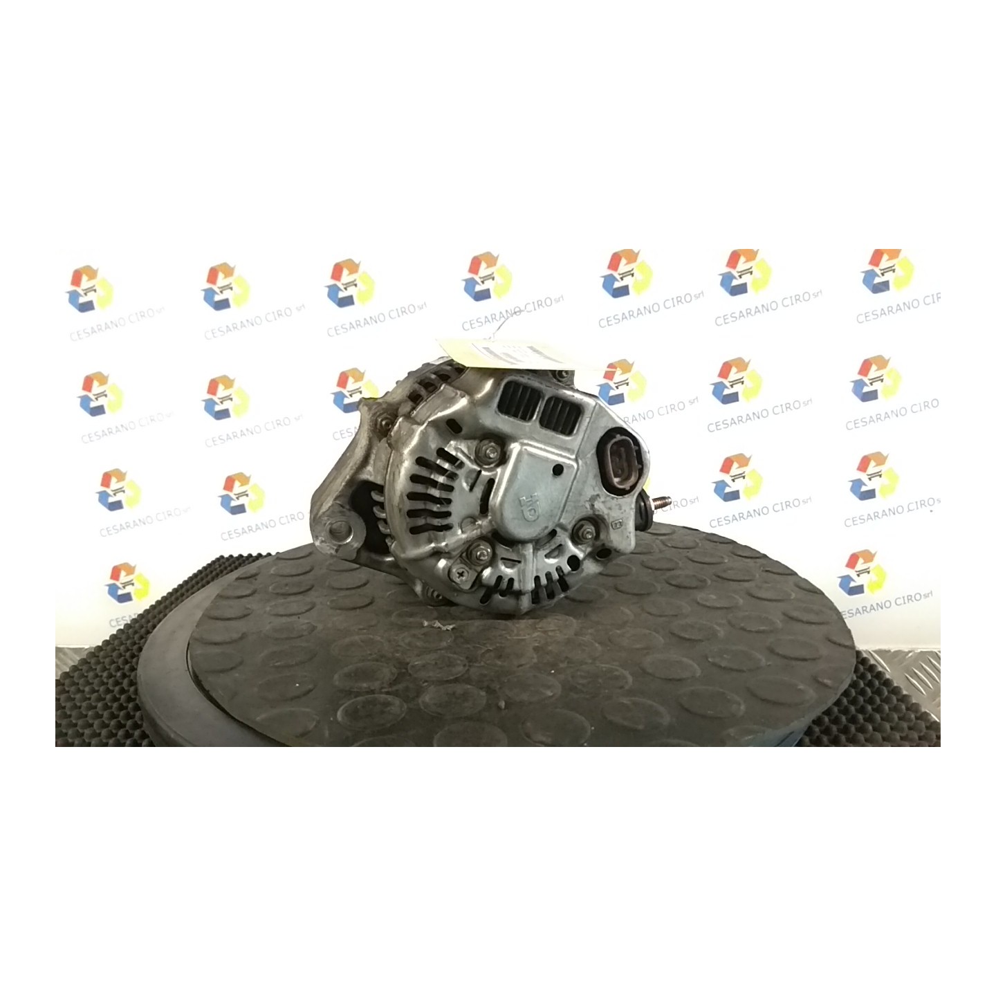ALTERNATORE 105AMP C/A/C 076 LAND ROVER FREELANDER (02/98-08/02) 18K4F YLE102370L