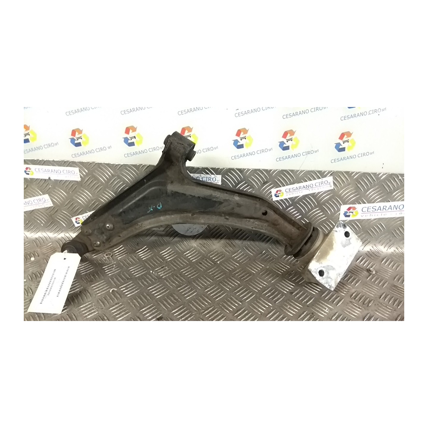 BRACCIO OSCILLANTE SOSP. ANT. DX. 078 LAND ROVER FREELANDER (02/98-08/02) 18K4F RBJ500680
