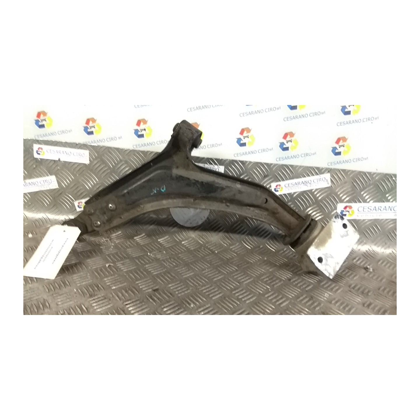 BRACCIO OSCILLANTE SOSP. ANT. DX. 078 LAND ROVER FREELANDER (02/98-08/02) 18K4F RBJ500680