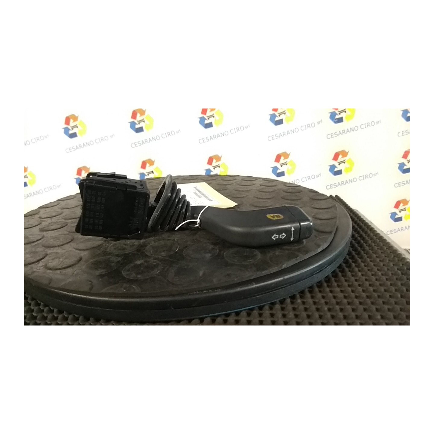 BLOCCO COMANDO VOLANTE LUCI 082 OPEL CORSA (X01) (10/00-06/06) Z10XE 9185413