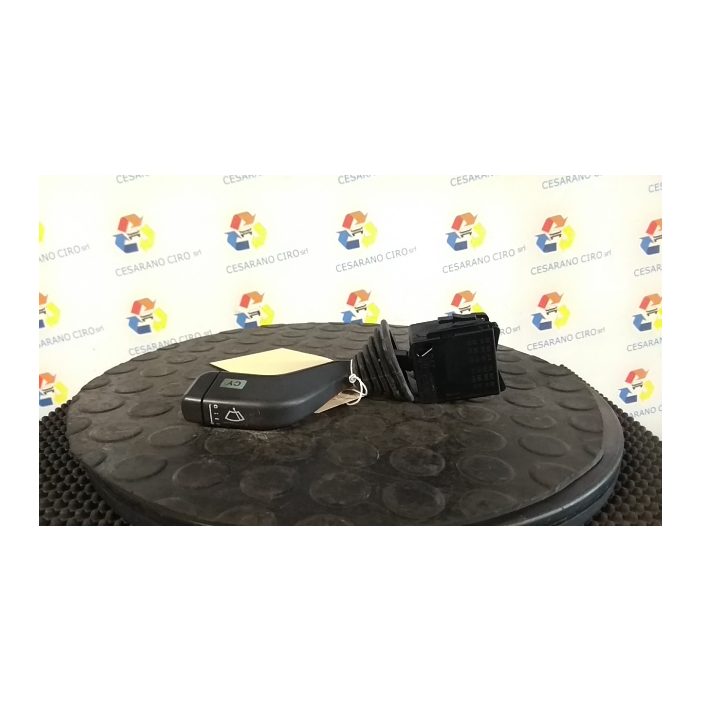 BLOCCO COMANDI TERGICRISTALLI C/TERGICRISTALLO POST. 083 OPEL CORSA (X01) (10/00-06/06) Z10XE 9185417