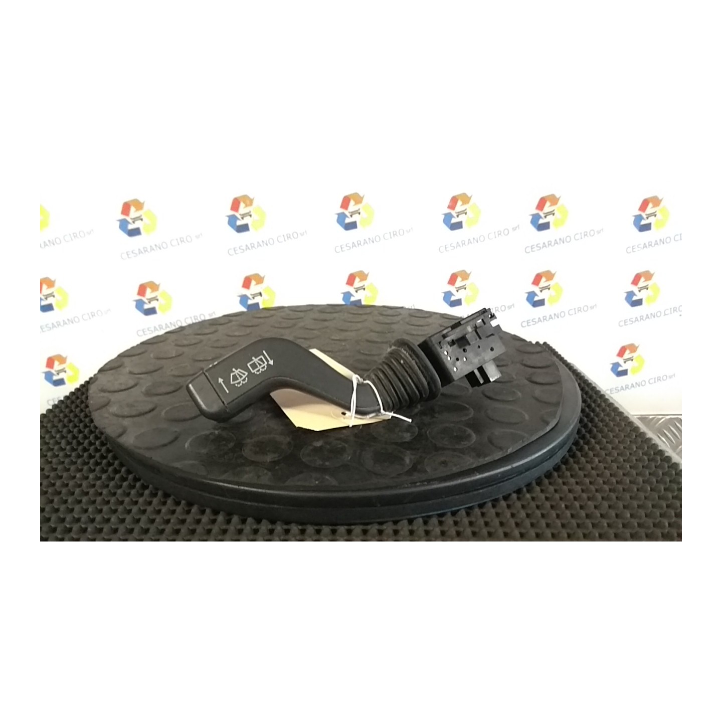 BLOCCO COMANDI TERGICRISTALLI C/TERGICRISTALLO POST. 083 OPEL CORSA (X01) (10/00-06/06) Z10XE 9185417