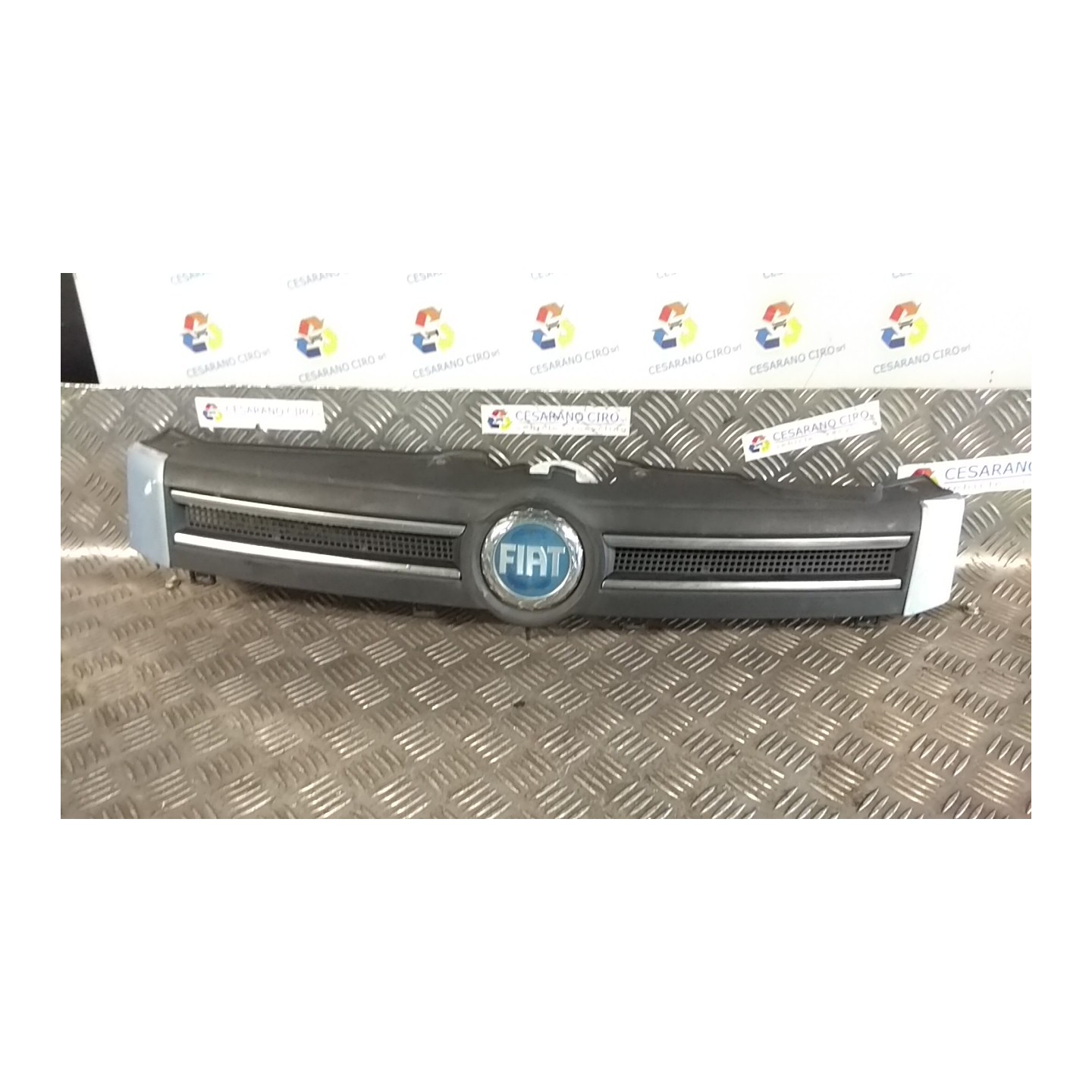 GRIGLIA INF. PARAURTI ANT. 089 FIAT PANDA (2Q) (09/03-12/10) 188A4000 735364608
