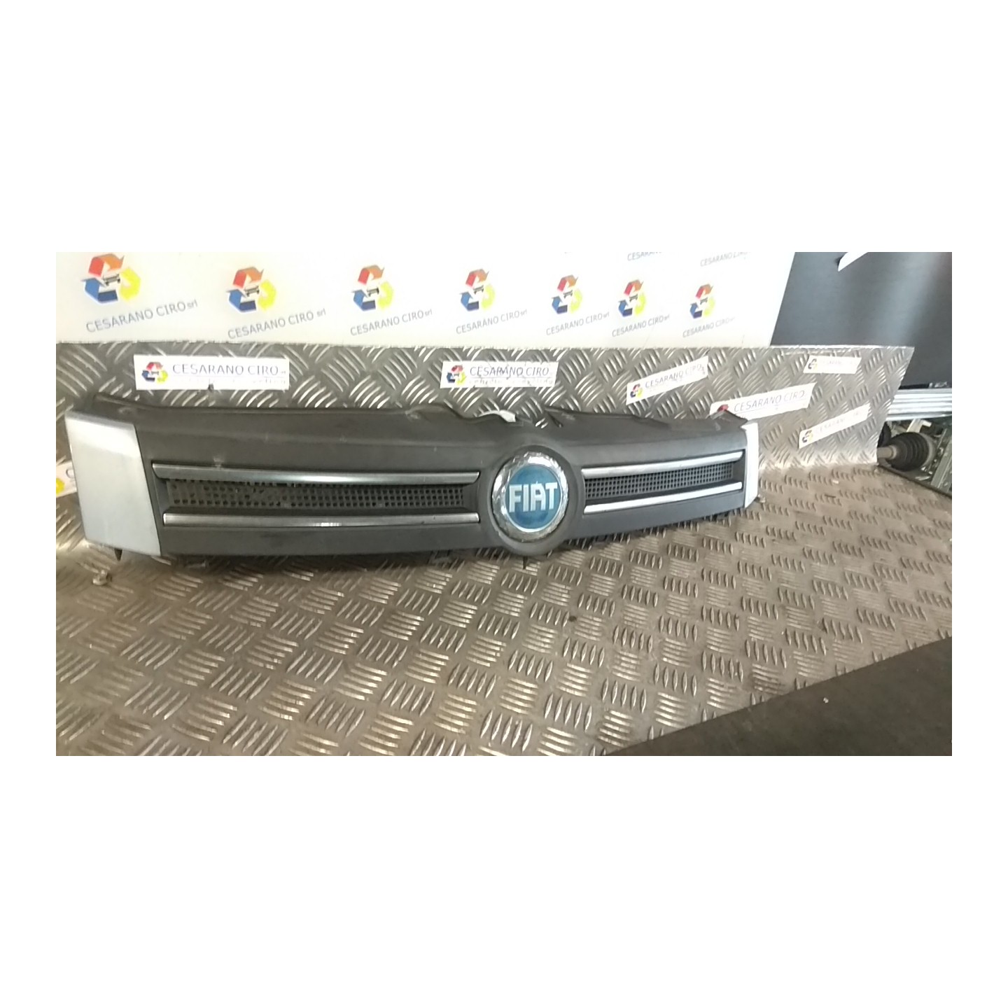 GRIGLIA INF. PARAURTI ANT. 089 FIAT PANDA (2Q) (09/03-12/10) 188A4000 735364608