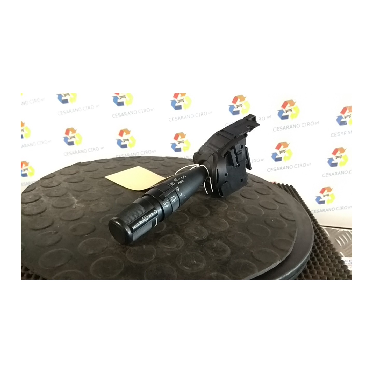DEVIOGUIDASGANCIO 036 FIAT FREEMONT (24) (04/11-) 939B5000 K56046118AD