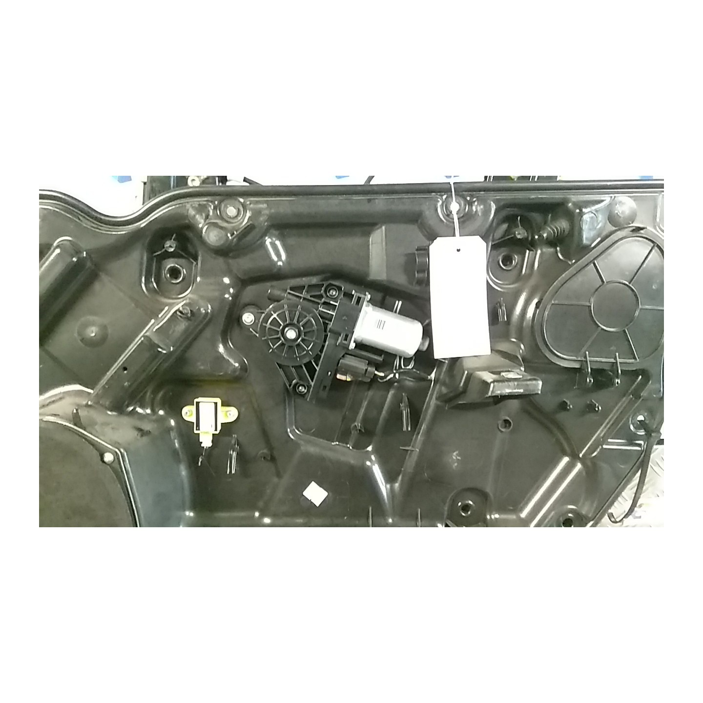 ALZACRISTALLO ELETTR. PORTA ANT. DX. 044 FIAT FREEMONT (24) (04/11-) 939B5000 K68043734AA