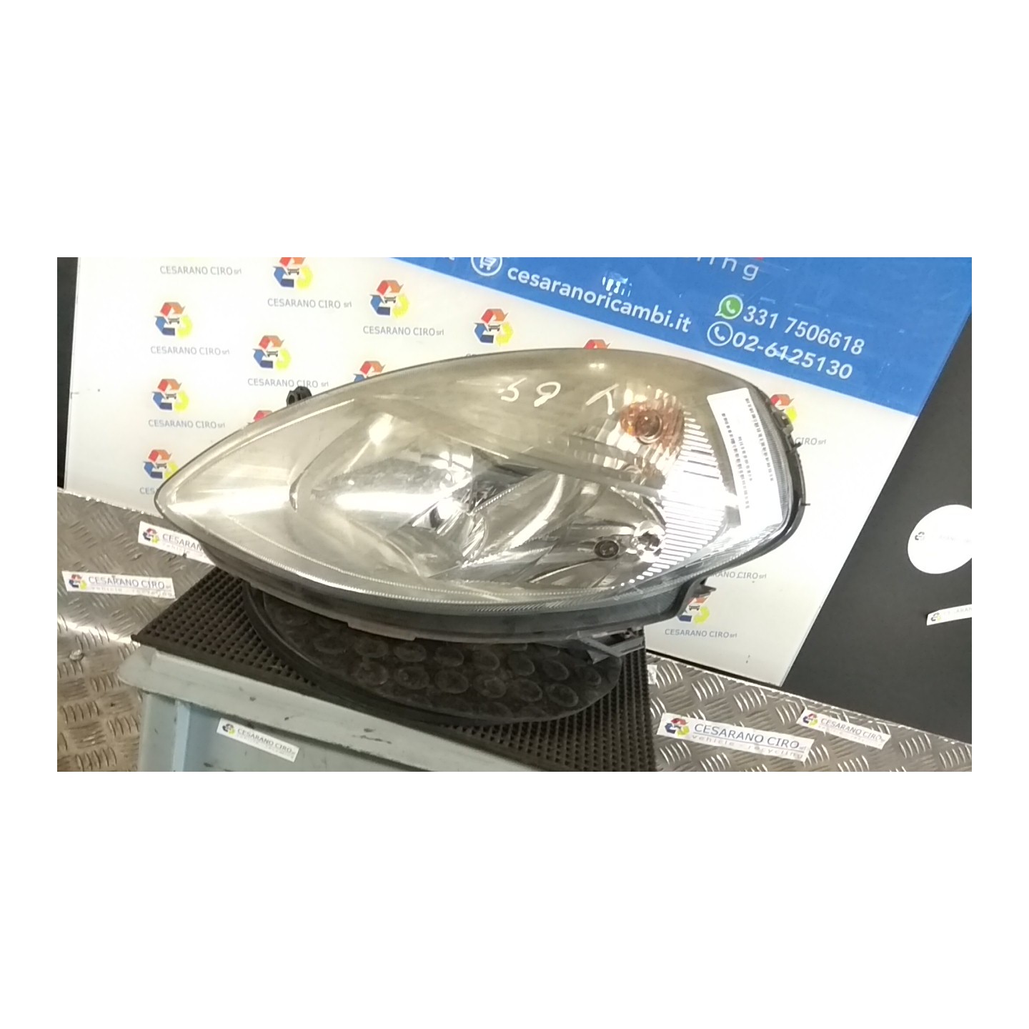 PROIETTORE DX. 051 LANCIA YPSILON (TE) (06/03-09/06) 188A9000 51774225