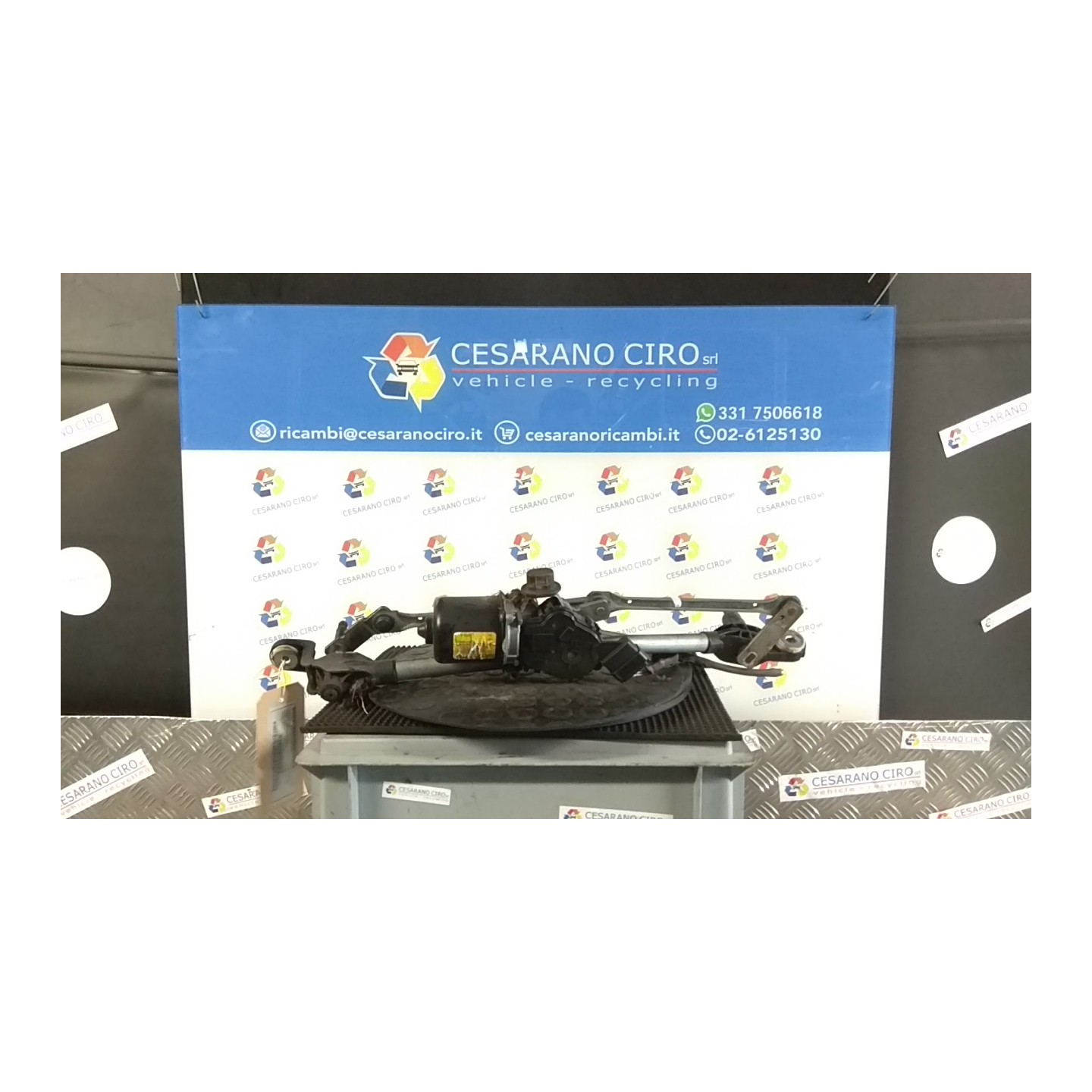 MECCANISMO TERGIPARABREZZA CON MOTORINO 071 RENAULT MEGANE 3A SERIE (10/08-) K9KJ8 288000001R