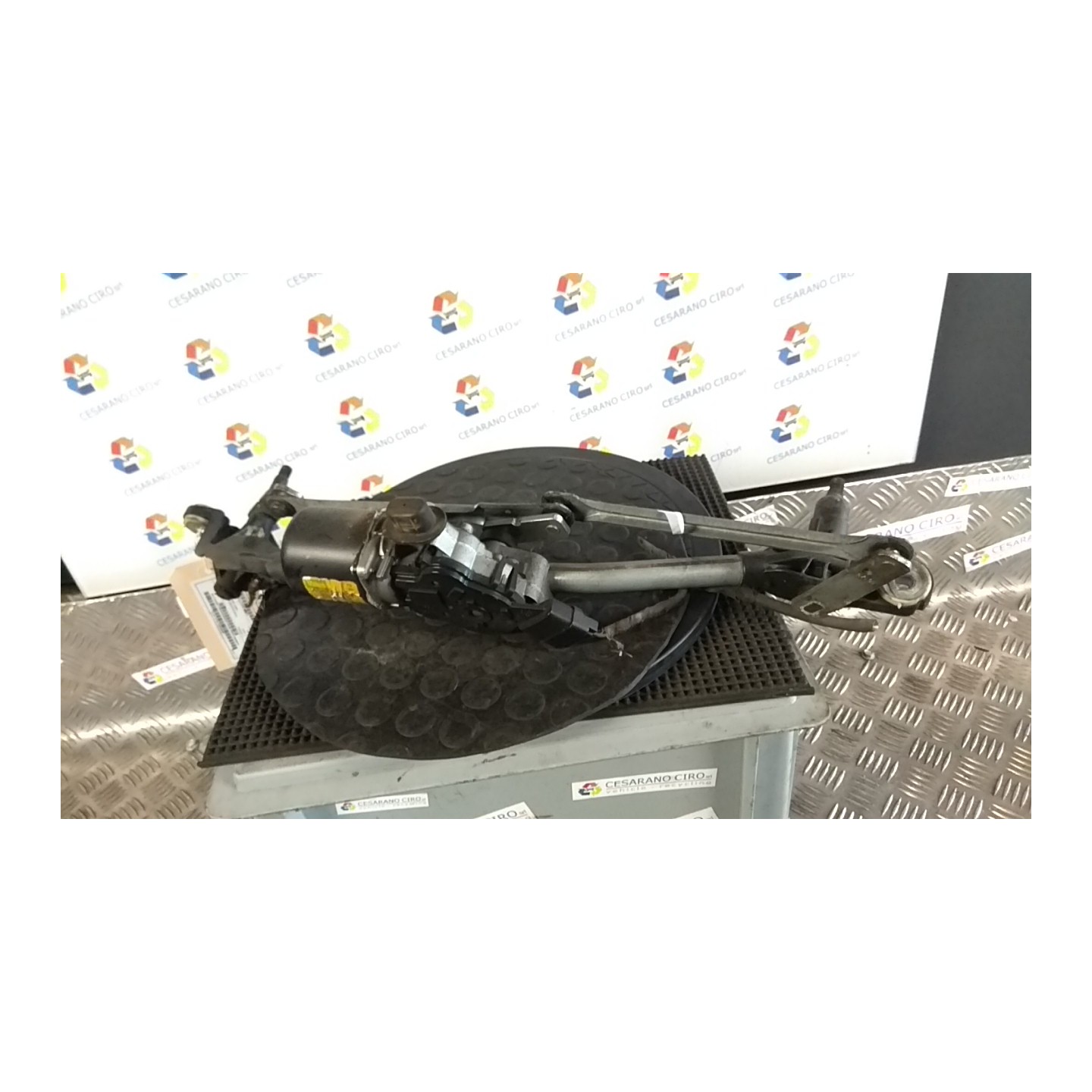 MECCANISMO TERGIPARABREZZA CON MOTORINO 071 RENAULT MEGANE 3A SERIE (10/08-) K9KJ8 288000001R