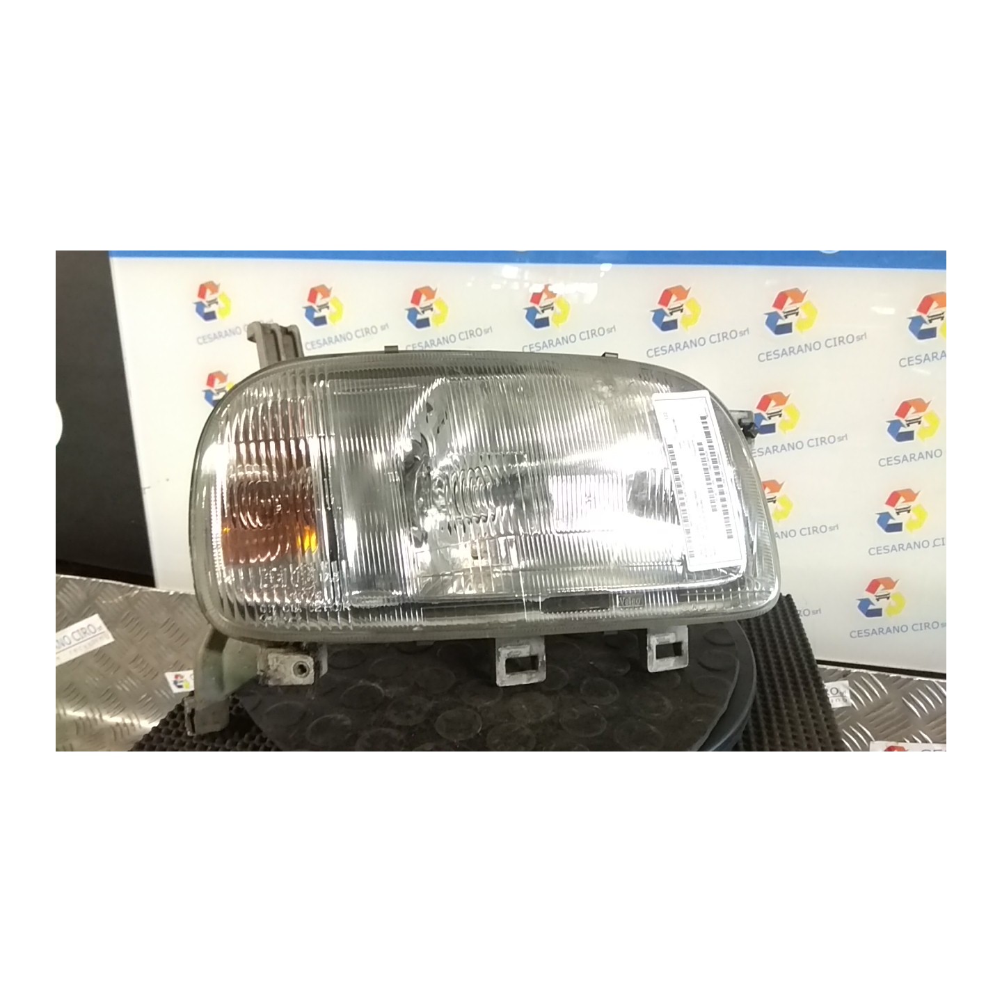 PROIETTORE DX. 156 NISSAN MICRA (K11E) (02/98-09/00) CG10 B60106F620