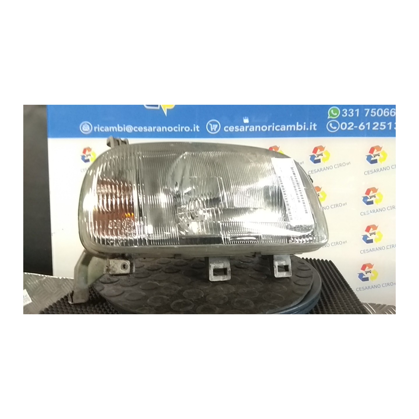 PROIETTORE DX. 156 NISSAN MICRA (K11E) (02/98-09/00) CG10 B60106F620