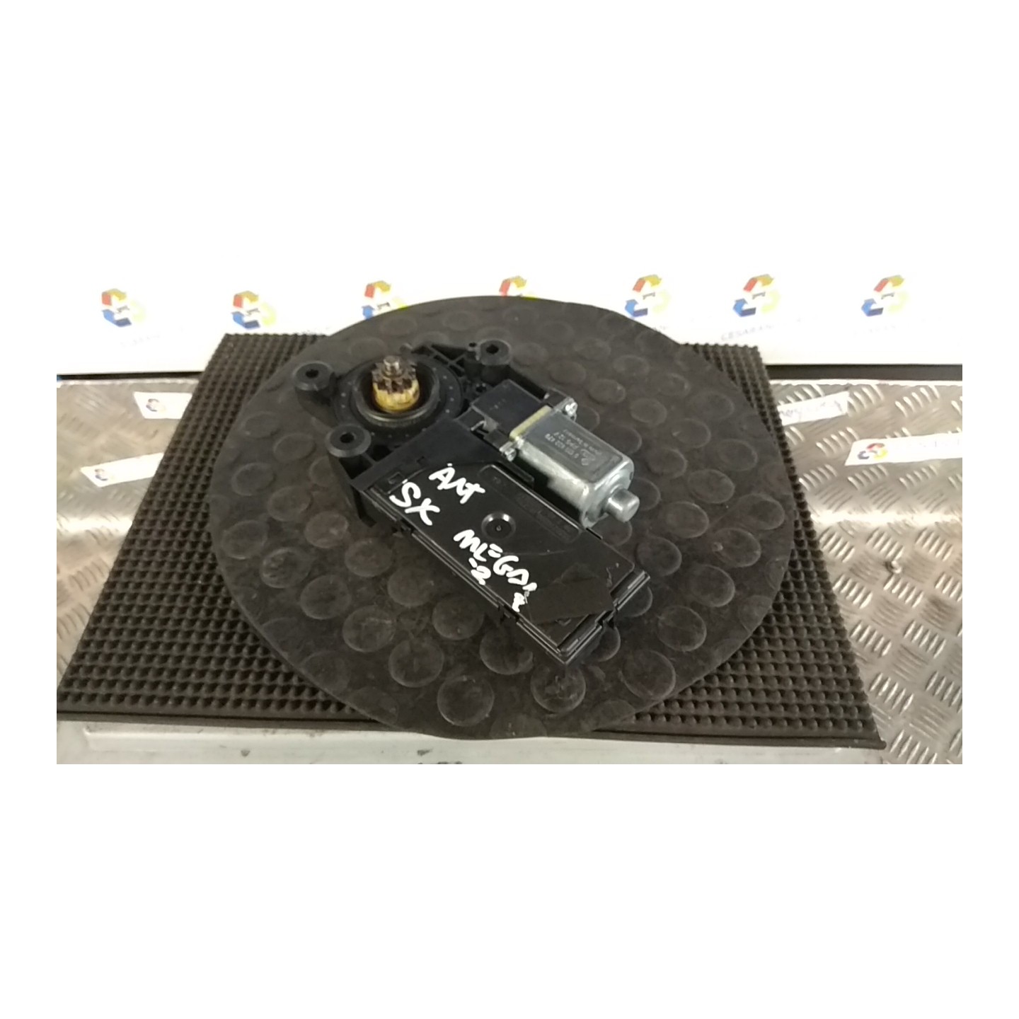 ALZACRISTALLO ELETTR. PORTA ANT. SX. 067 RENAULT MEGANE 3A SERIE (10/08-) K9KJ8 807216718R