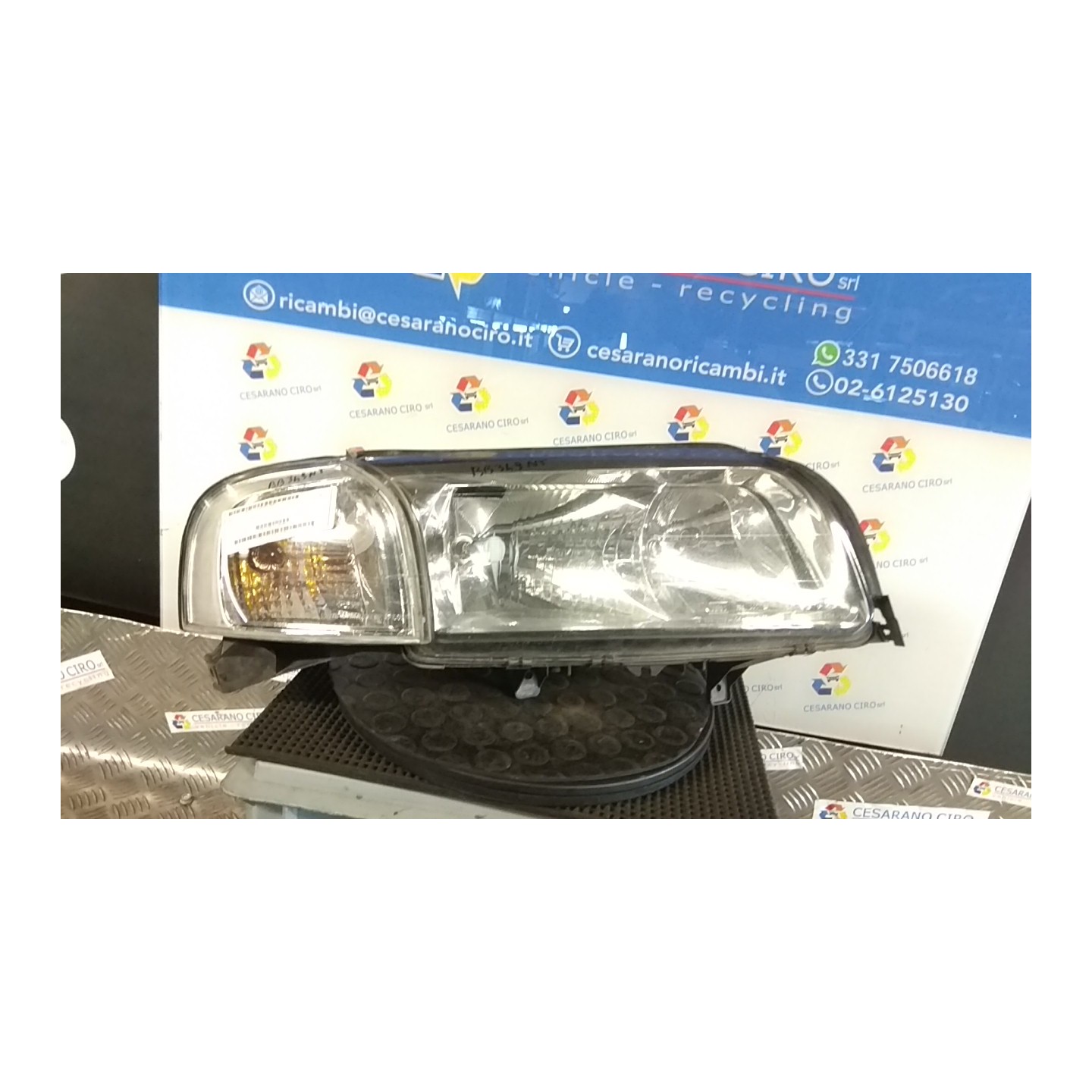 PROIETTORE DX. 016 VOLVO S80 (05/98-02/06) D5252T 8693560