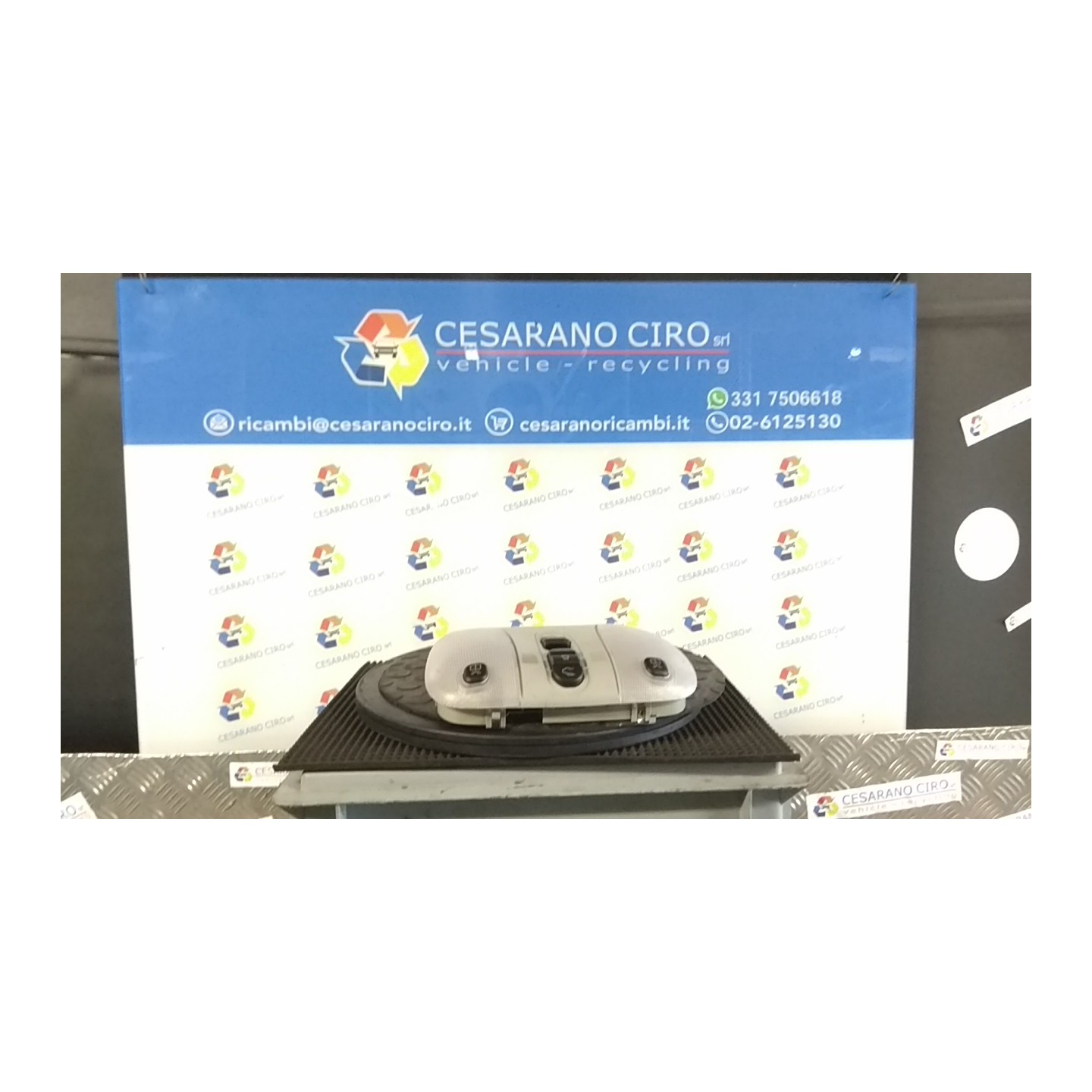 LUCE CORTESIA ANT. TETTO 067 MERCEDES CLASSE S   (W/V220) 113966 NB2811000033003035056031