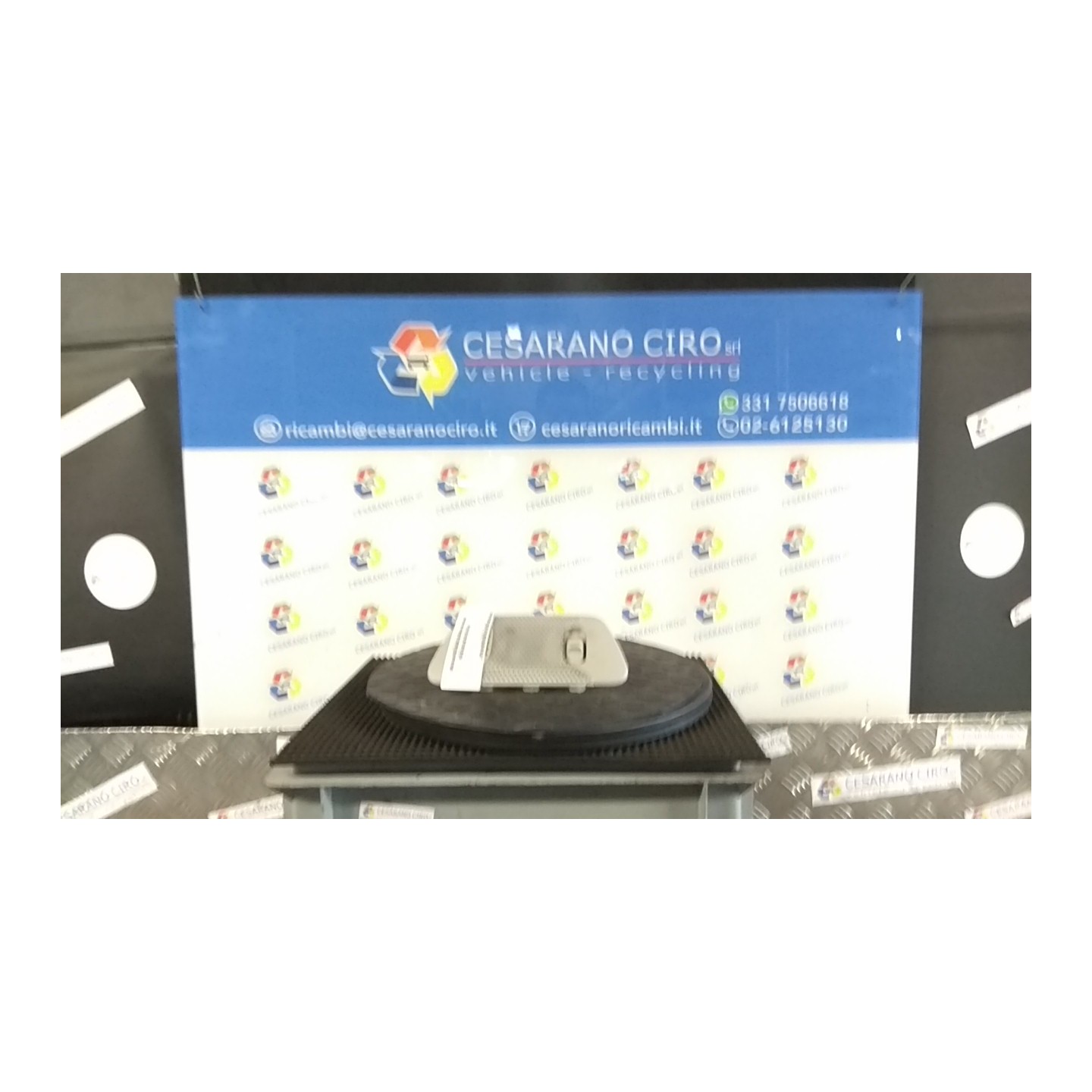 LUCE CORTESIA ANT. TETTO 014 TOYOTA AYGO 2A SERIE (06/14-0506/18 1KR-FE 812600H010B0