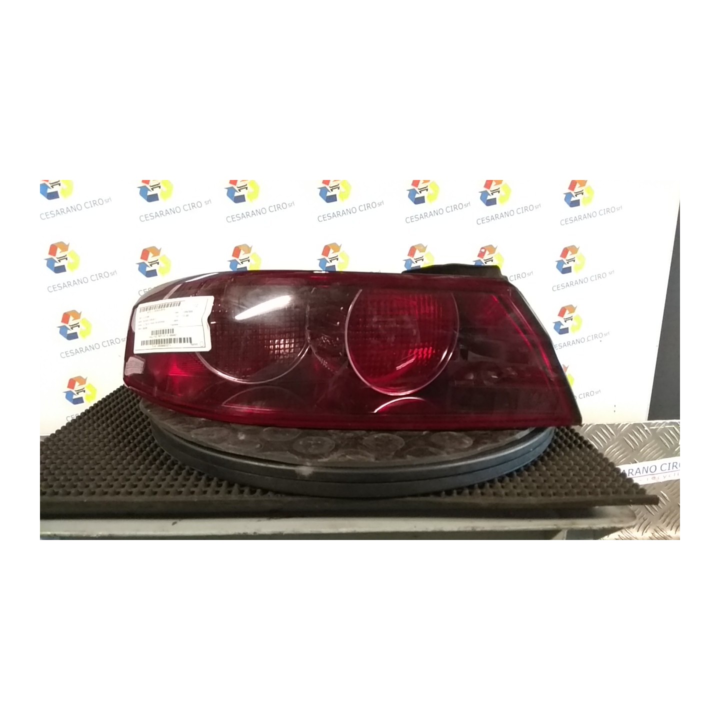 FANALE POST. PARTE EST. SX. 159 ALFA ROMEO 159 (X3/X9) (07/05-06/13) 939A2000 50504821