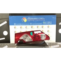 FANALE POST. PER PORTE BATTENTI DX. 172 RENAULT KANGOO (01/08-) K4MG8 8200419952