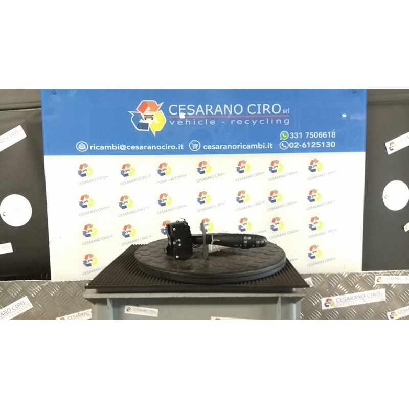 BLOCCO COMANDO VOLANTE LUCI 202 RENAULT CLIO 2A SERIE (05/01-11/10) D7FG7 8201352754