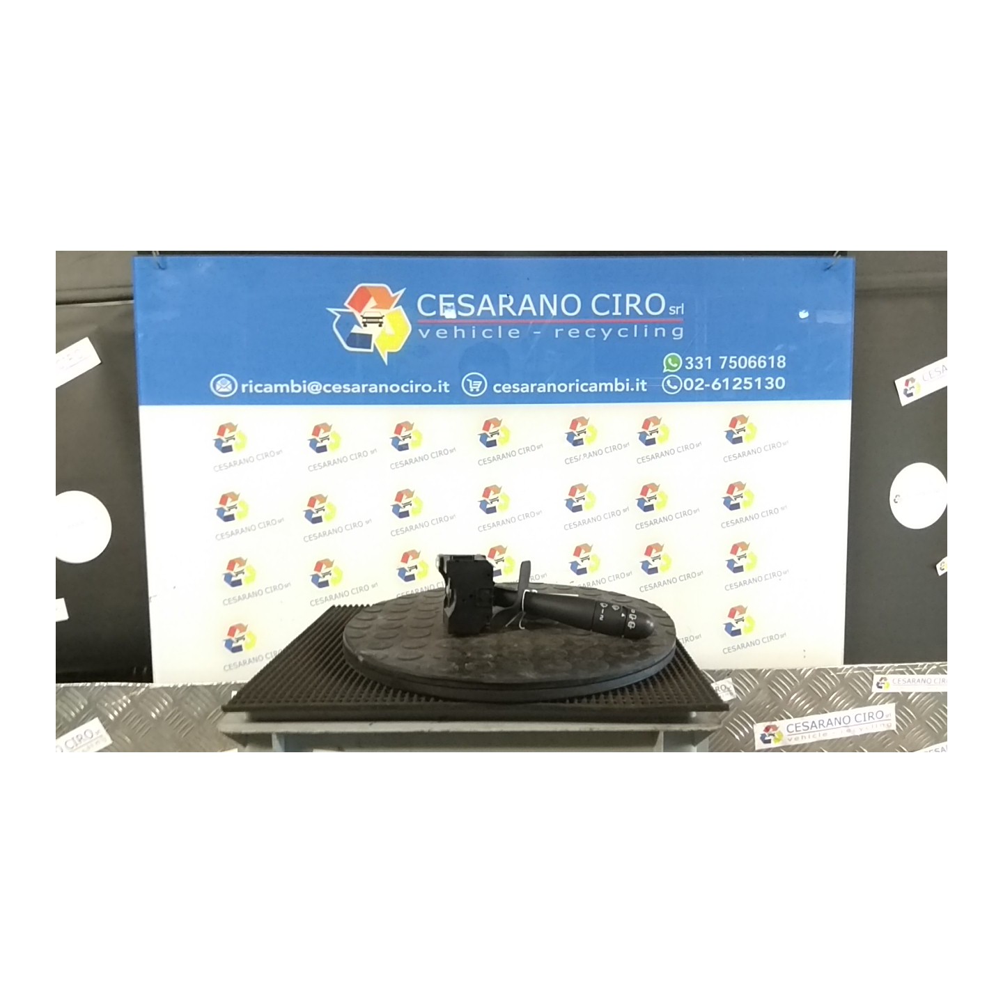 BLOCCO COMANDI TERGICRISTALLI 203 RENAULT CLIO 2A SERIE (05/01-11/10) D7FG7 7701047543