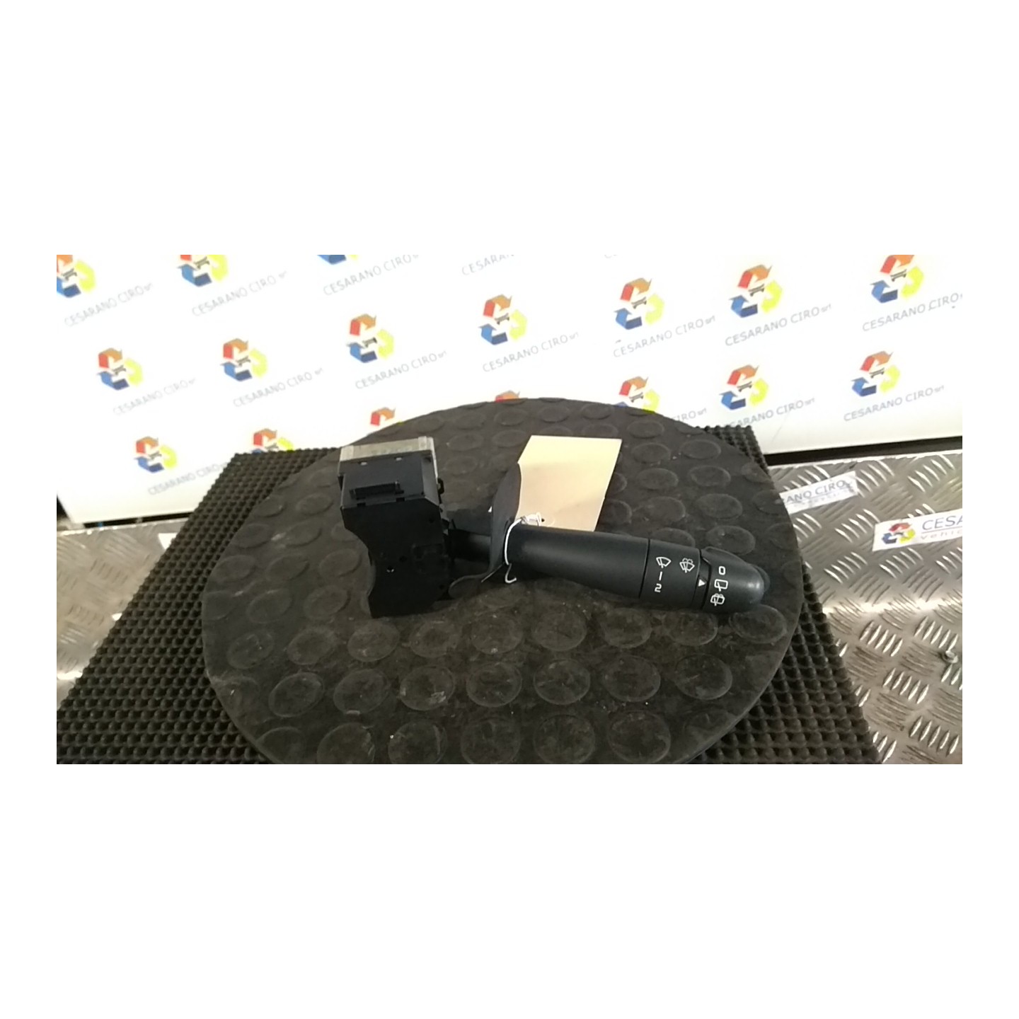 BLOCCO COMANDI TERGICRISTALLI 203 RENAULT CLIO 2A SERIE (05/01-11/10) D7FG7 7701047543