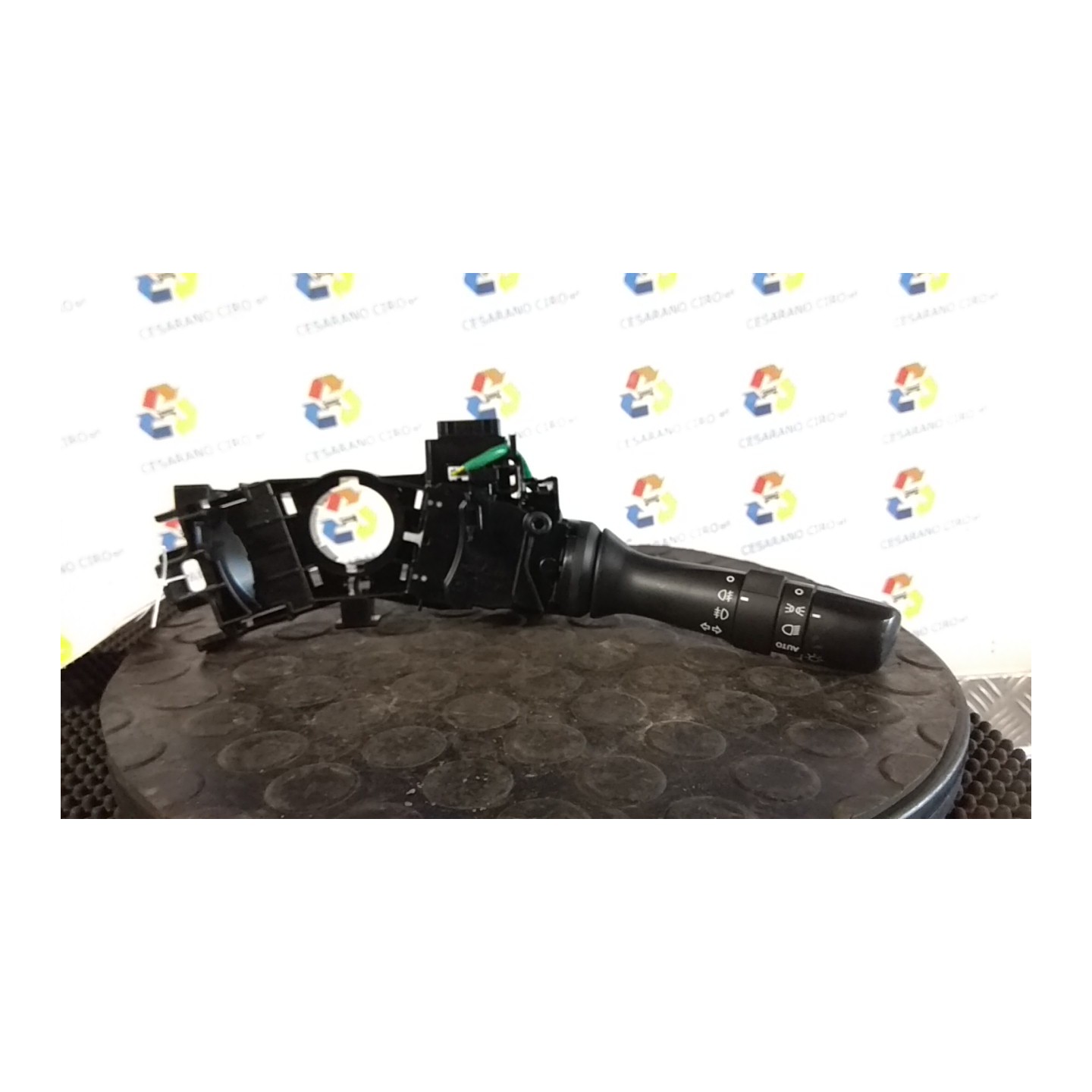 BLOCCO COMANDO VOLANTE LUCI 211 TOYOTA AYGO 2A SERIE (06/14-0506/18 1KR-FE 841400H030