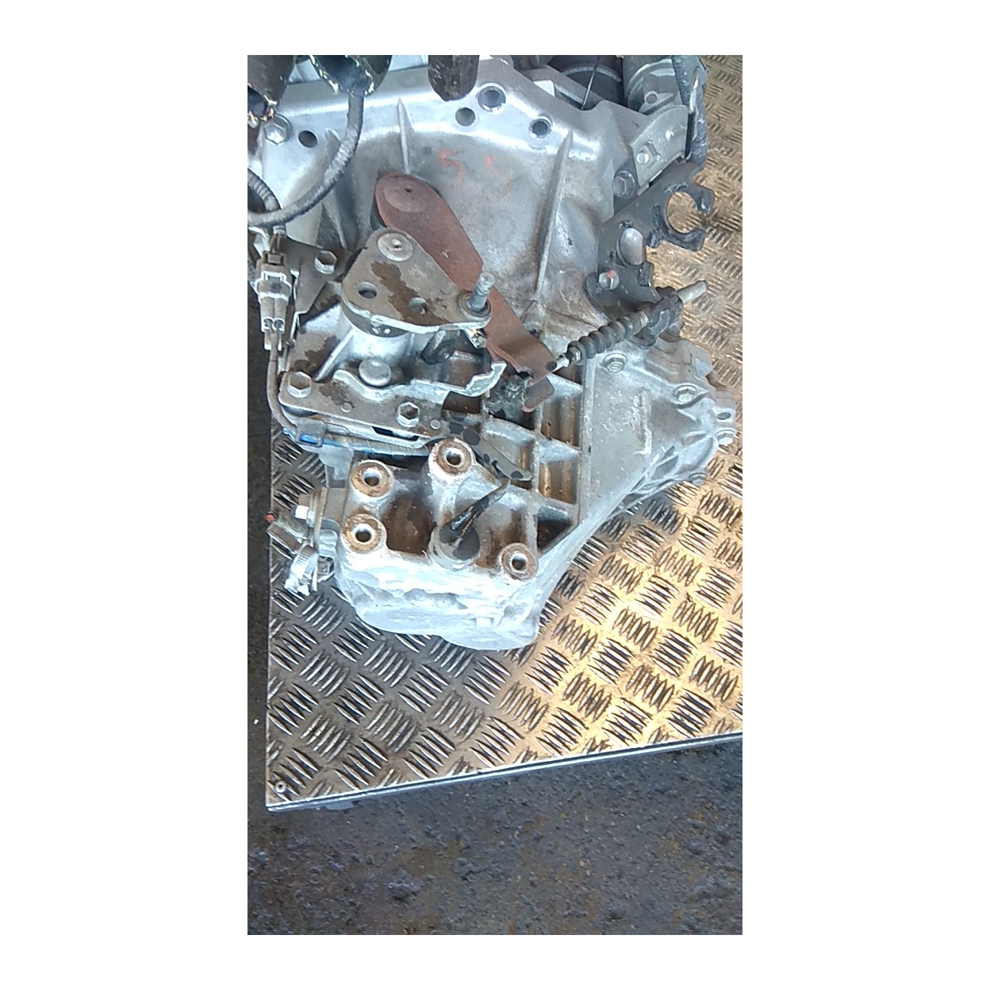 CAMBIO COMPL. 054 TOYOTA AYGO 2A SERIE (06/14-0506/18 1KR-FE 303000H060