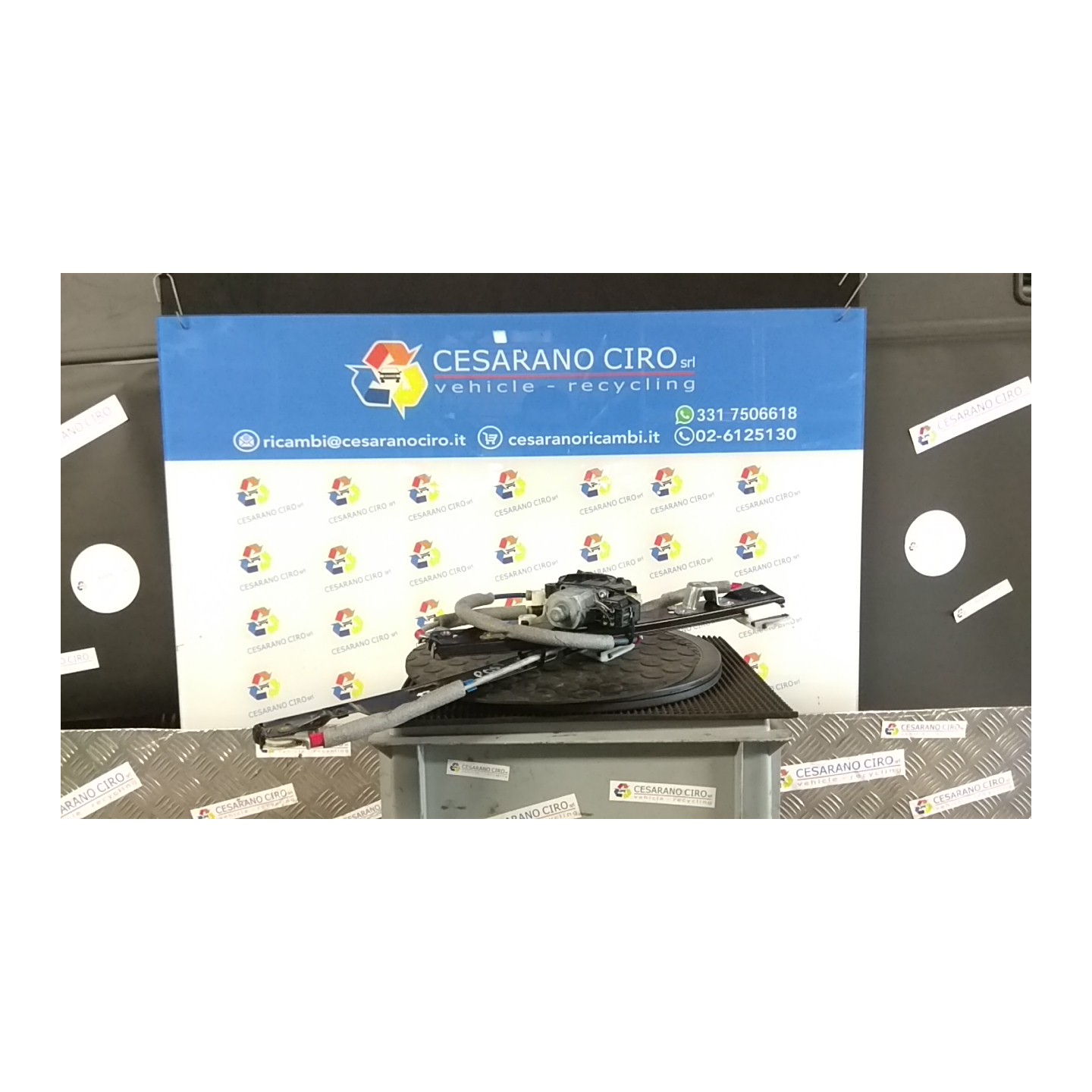 ALZACRISTALLO ELETTR. PORTA POST. DX. 013 FORD B-MAX (CB2) (07/12-) IQJC 1865721
