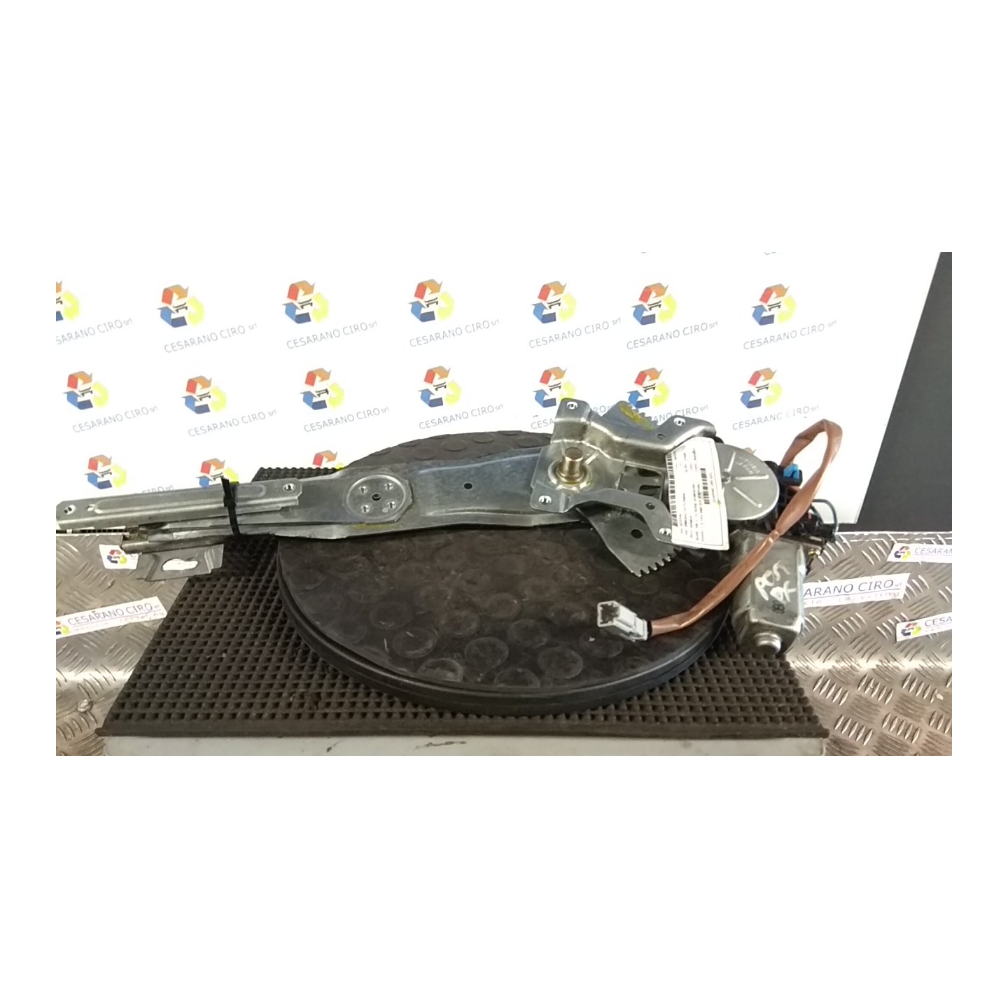 ALZACRISTALLO ELETTR. PORTA POST. SX. 018 HONDA HR-V 1A SERIE (01/99-02/06) D16W1 72751S4N003