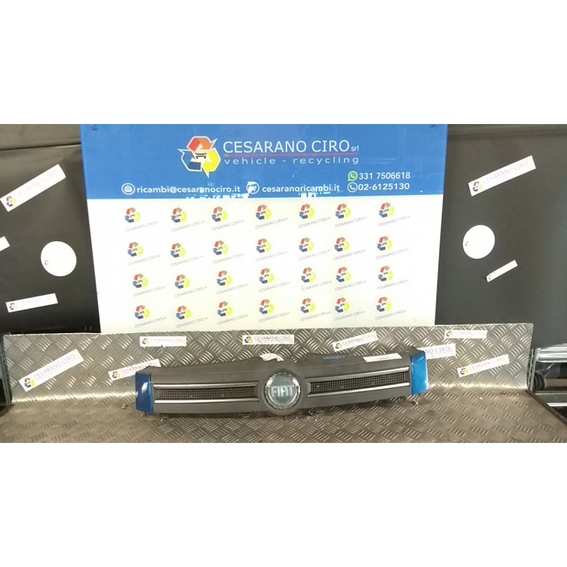 GRIGLIA 053 FIAT PANDA (2Q) (09/03-12/10) 188A4000 735363745