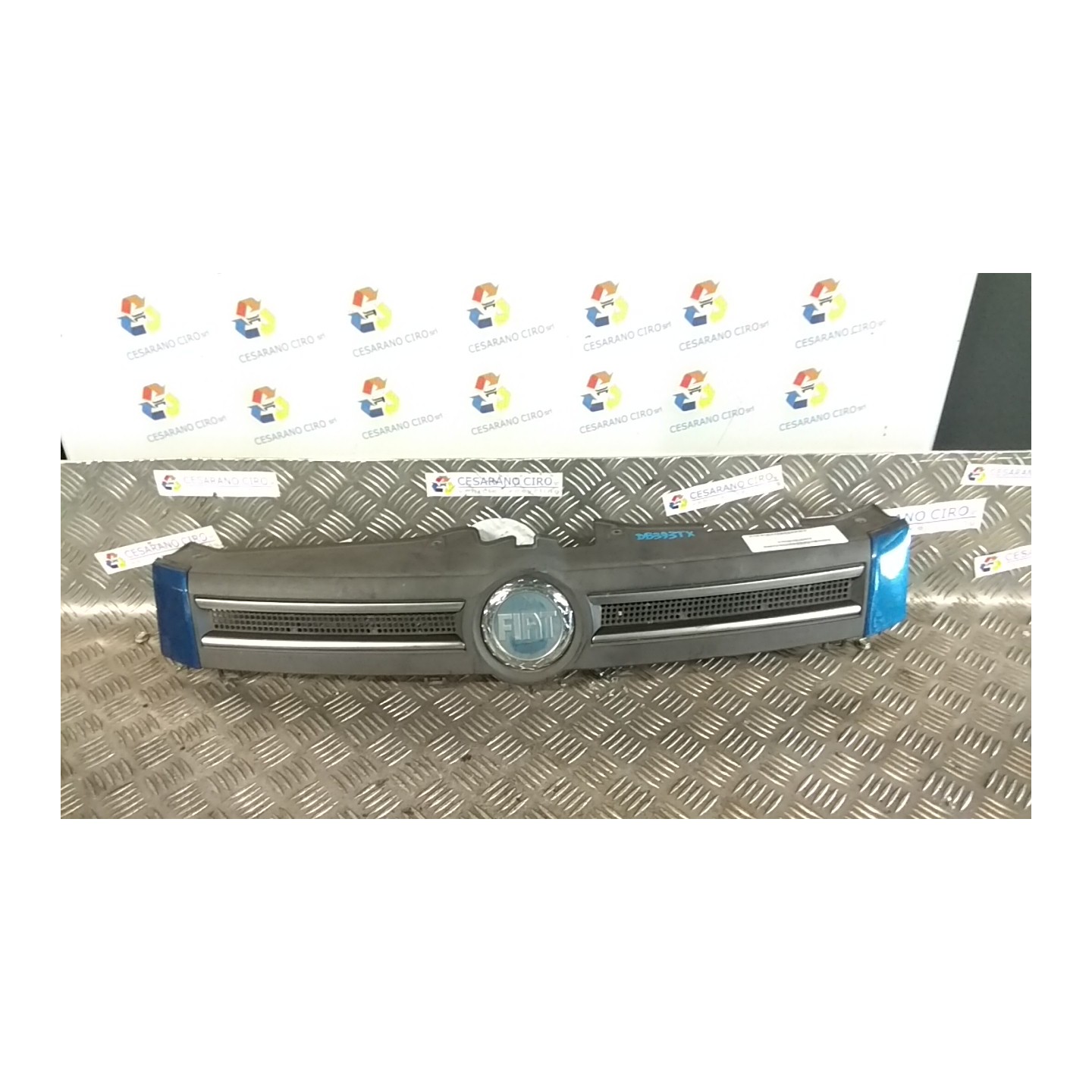 GRIGLIA 053 FIAT PANDA (2Q) (09/03-12/10) 188A4000 735363745