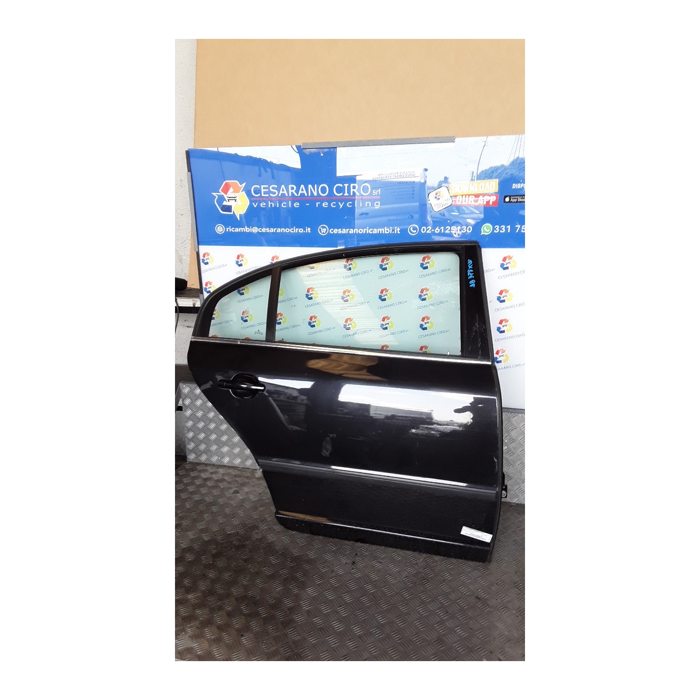 PORTA POST. DX. 116 SKODA SUPERB (3U) (05/02-06/05) BSS 3U5833052B
