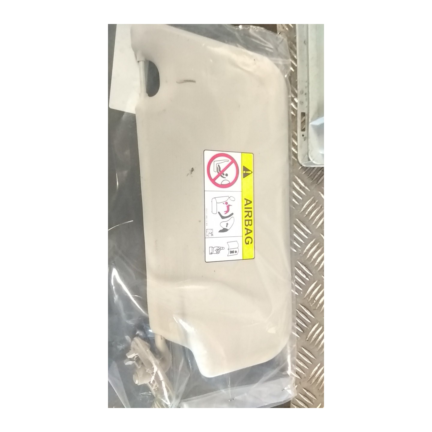 ALETTA PARASOLE PARABREZZA DX. 138 FORD FIESTA (CCN) (11/12-) XUJB 2019043