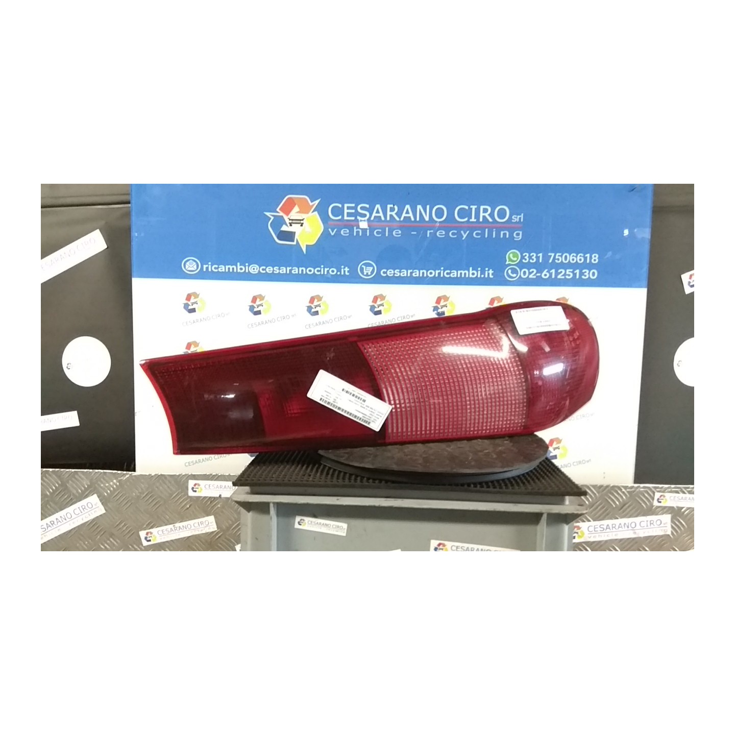 FANALE POST. DX. 172 FIAT PUNTO 1A SERIE (11/93-10/99) 176A8000 7730722