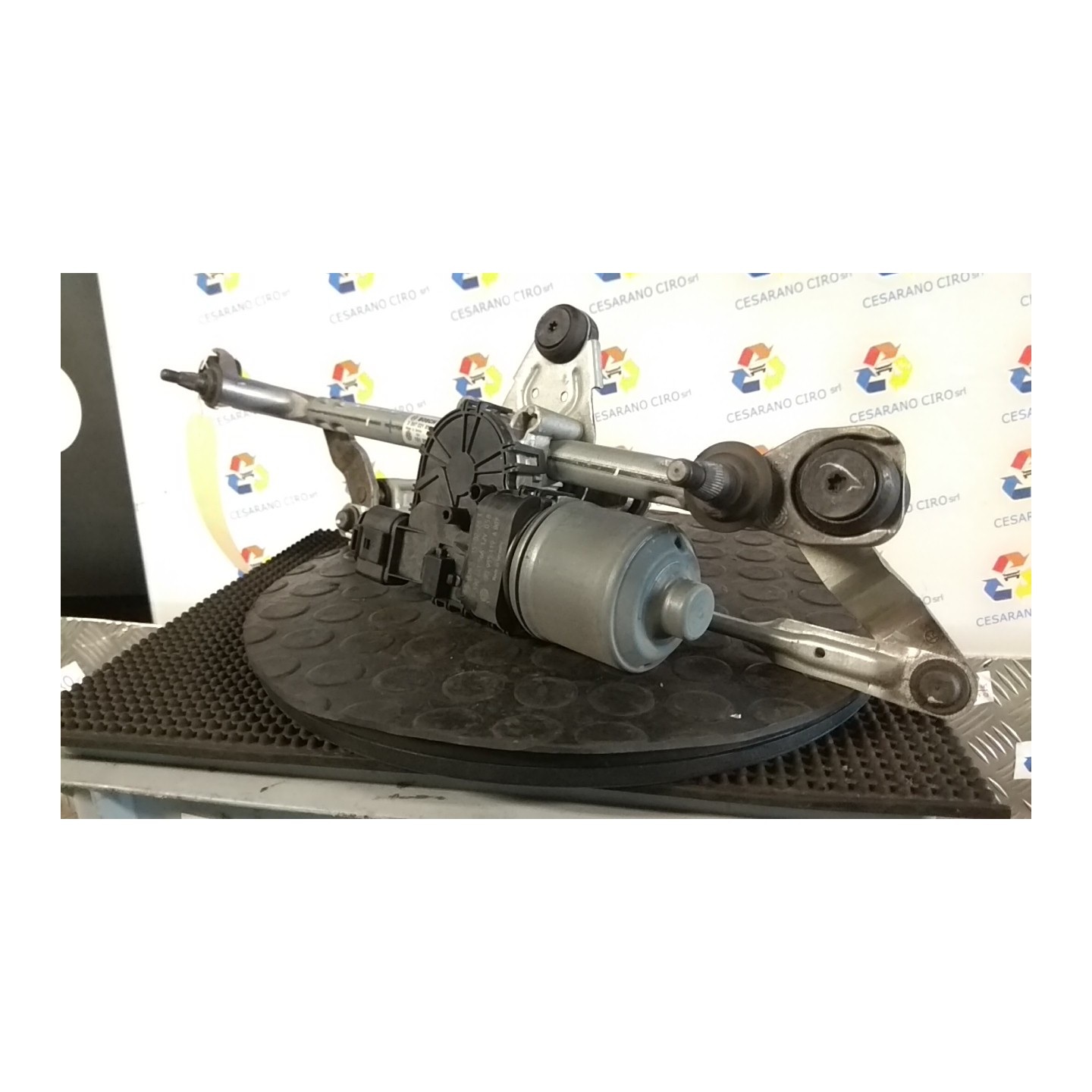 MECCANISMO TERGIPARABREZZA CON MOTORINO BOSCH 207 VOLKSWAGEN UP! (1S) (11/11-10/16) CPG 1S1955023D
