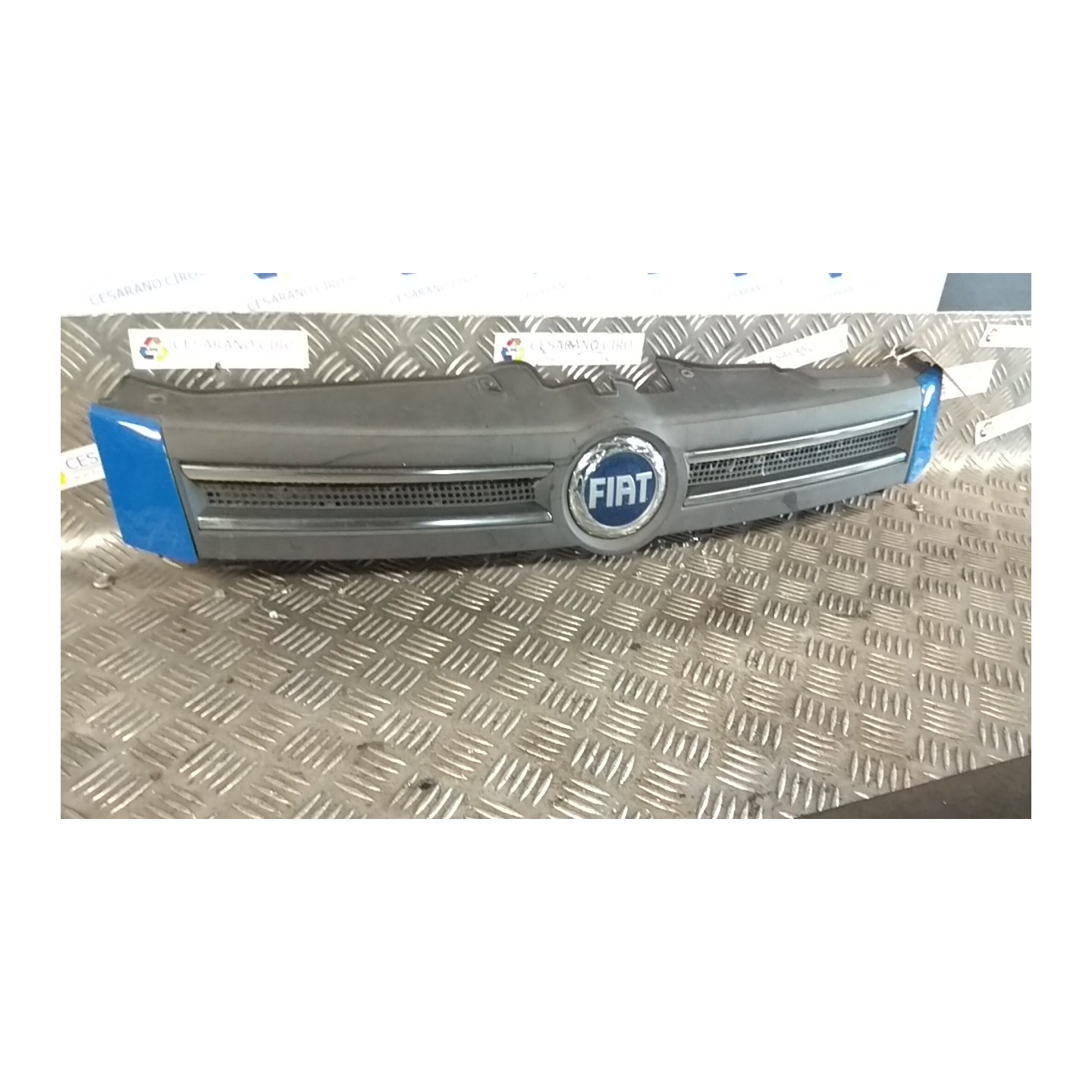 GRIGLIA 216 FIAT PANDA (2Q) (09/03-12/10) 187A1000 735463491