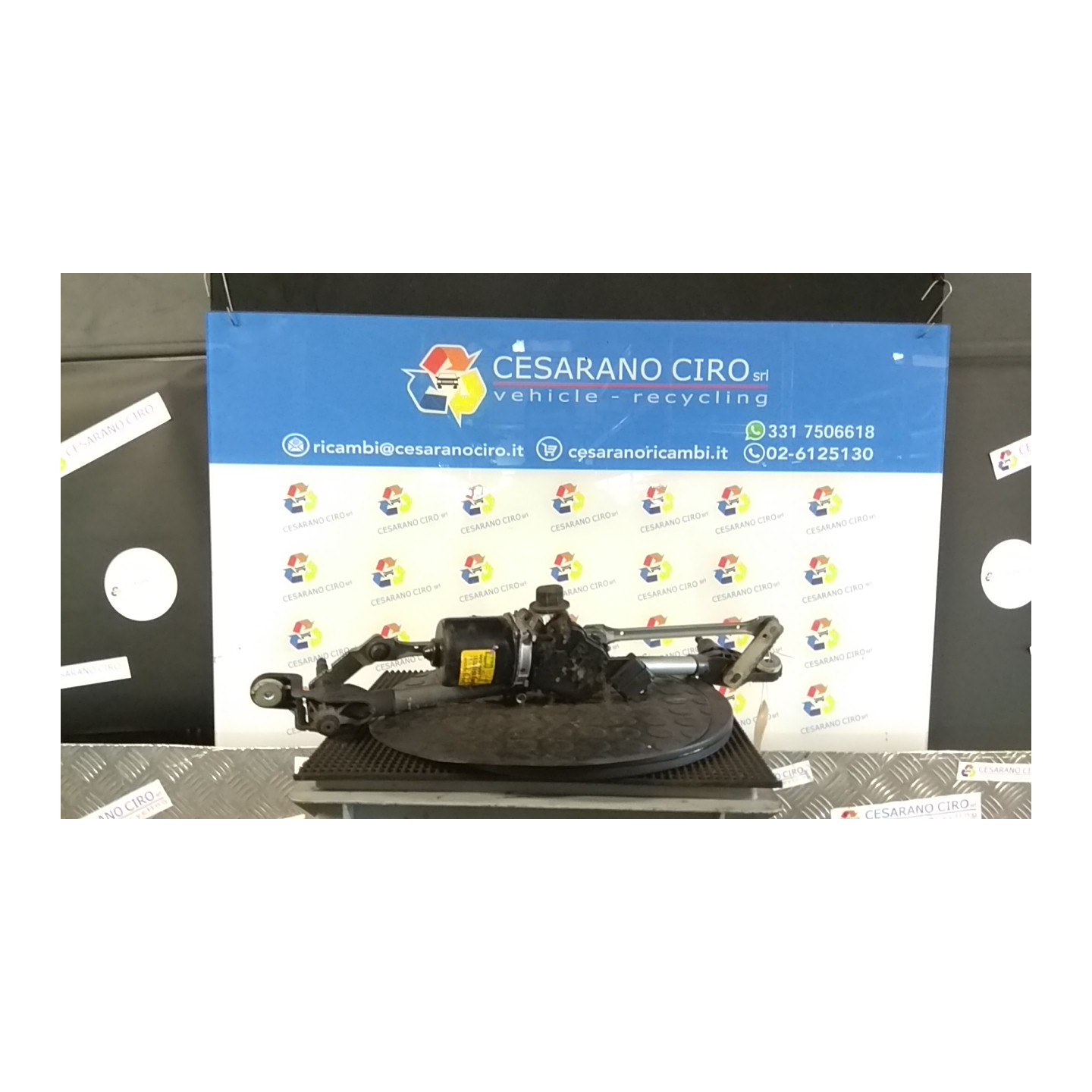 MOTORINO TERGIPARABREZZA 260 RENAULT MEGANE 3A SERIE (10/08-) K4MR8 288100941R