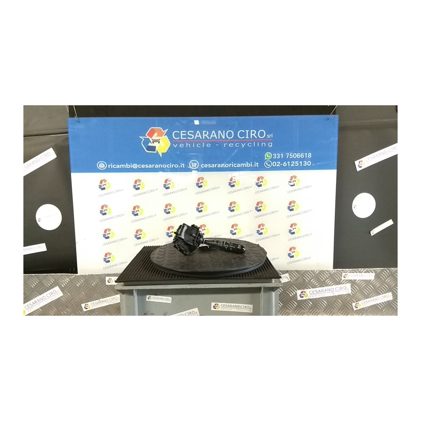 BLOCCO COMANDI TERGICRISTALLI 113 SUZUKI SWIFT (04/05-02/11) M13A 3731062JA1000