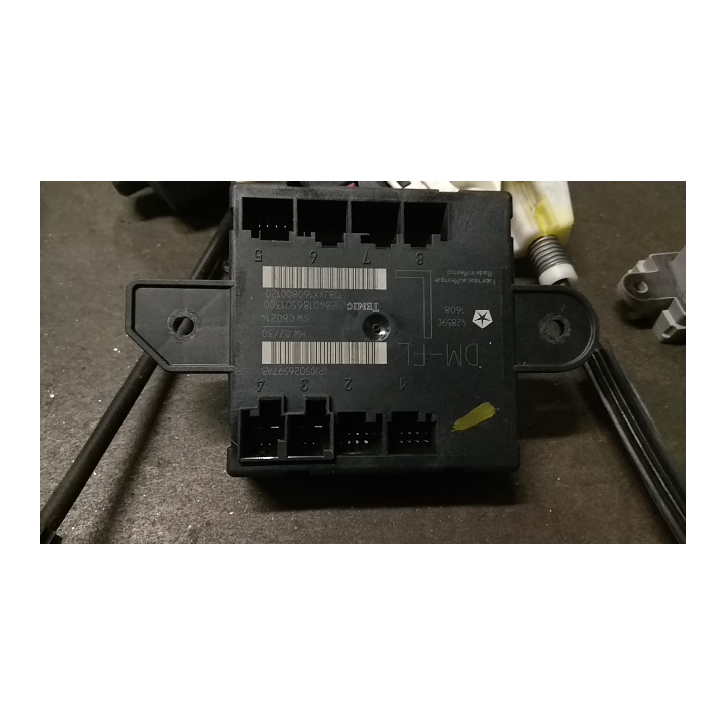 ALZACRISTALLO PORTA ANT. SX 012 DODGE JOURNEY BWD NB0080000267003850084281SX