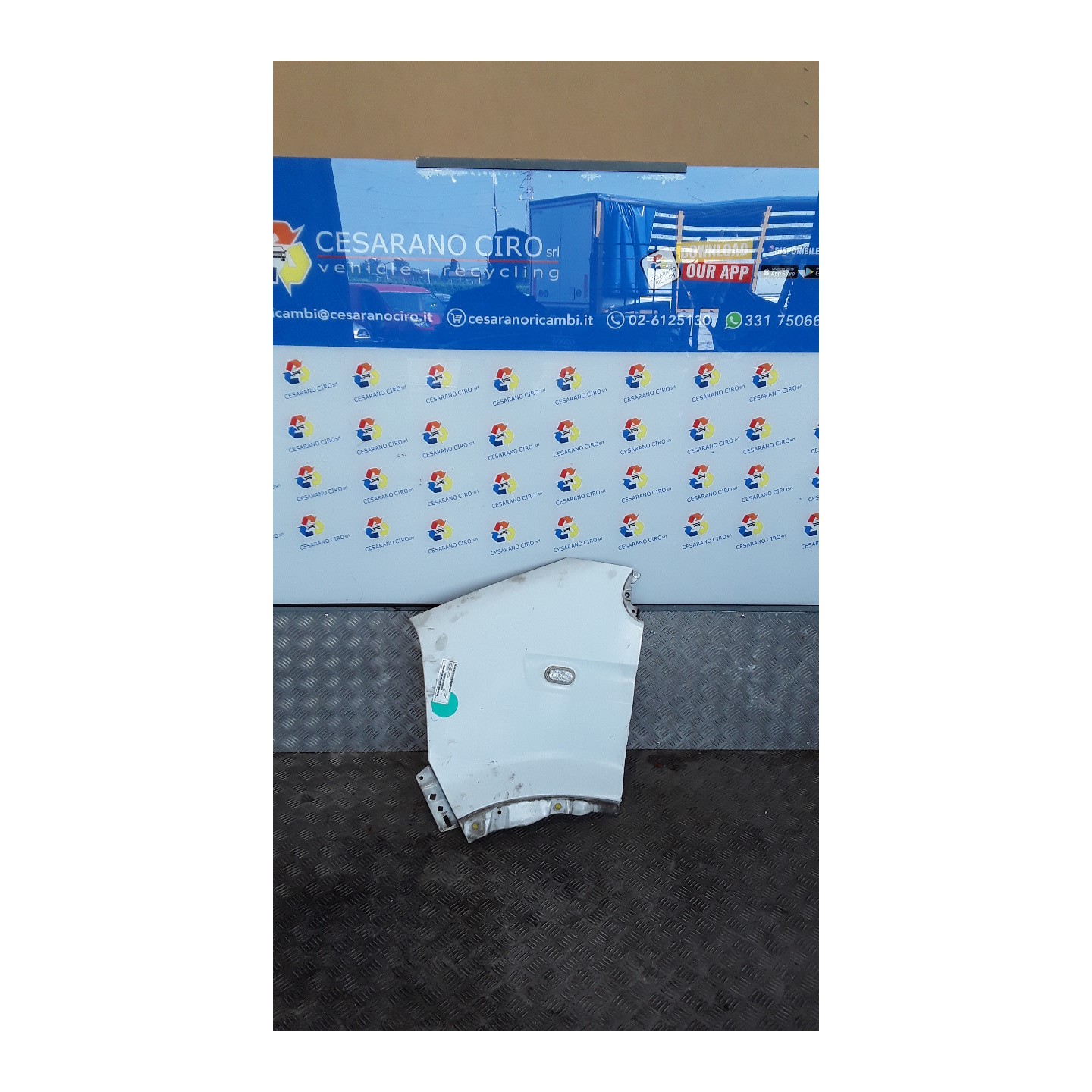 PARAFANGO ANT. SX. 188 RENAULT MASTER (10/03-10/06) G9UA7 7751475533