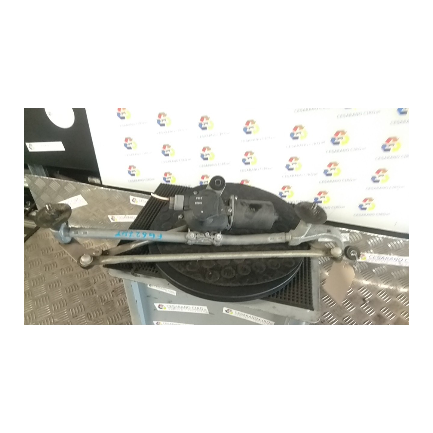 MECCANISMO TERGIPARABREZZA CON MOTORINO 052 NISSAN NV200 (M20) (10/09-) K9K NB3753015046007