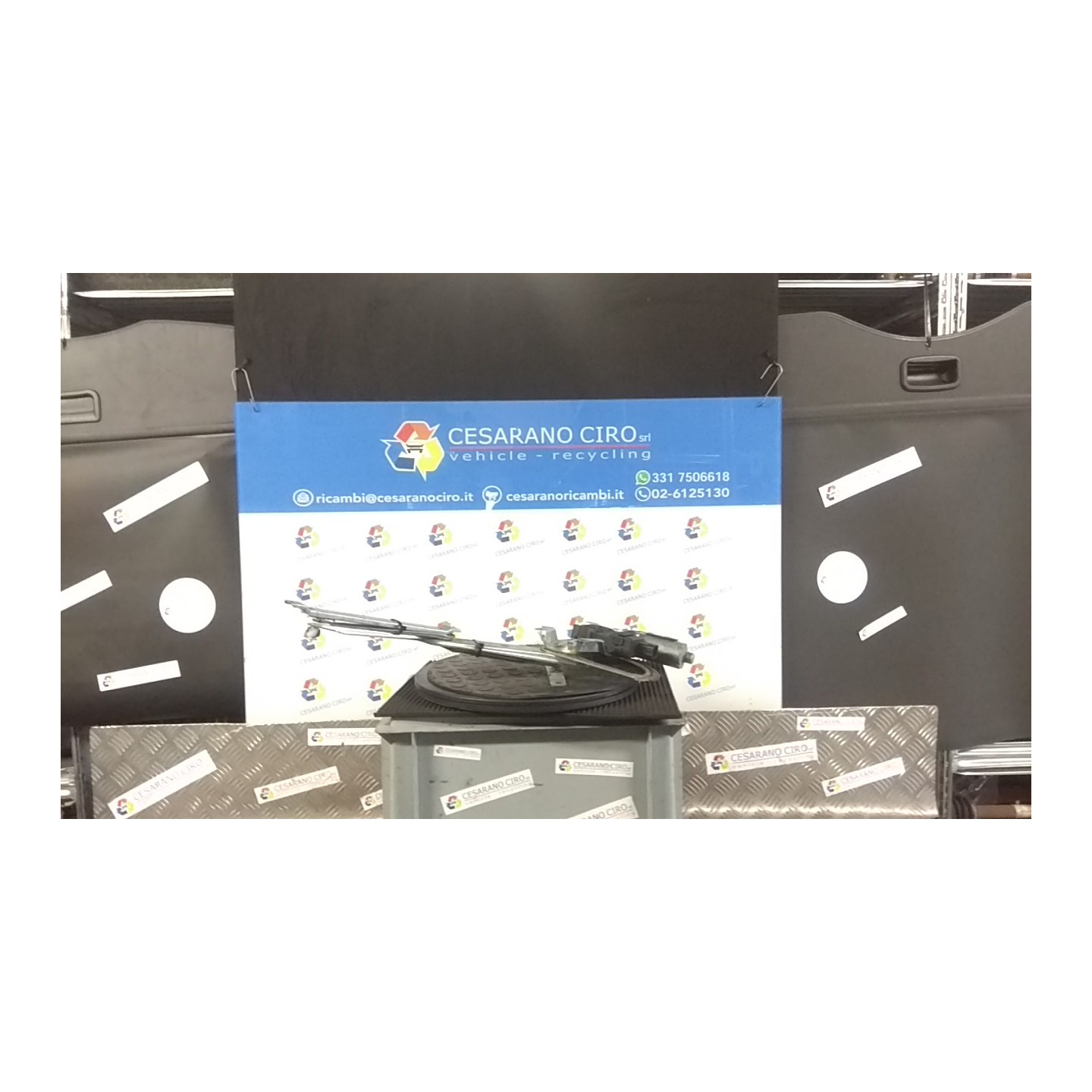 ALZACRISTALLO ELETTR. PORTA ANT. SX. 100 OPEL ZAFIRA (A05) (06/05-) Z16YNG 93184842